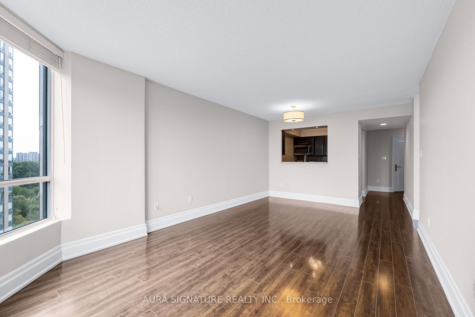 Photo 44 of Unit 1010, 3 Hickory Tree Road, North York, Weston — HOMEH