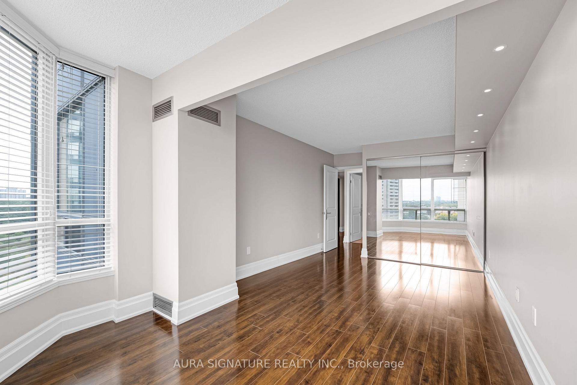 Photo 52 of Unit 1010, 3 Hickory Tree Road, North York, Weston — HOMEH