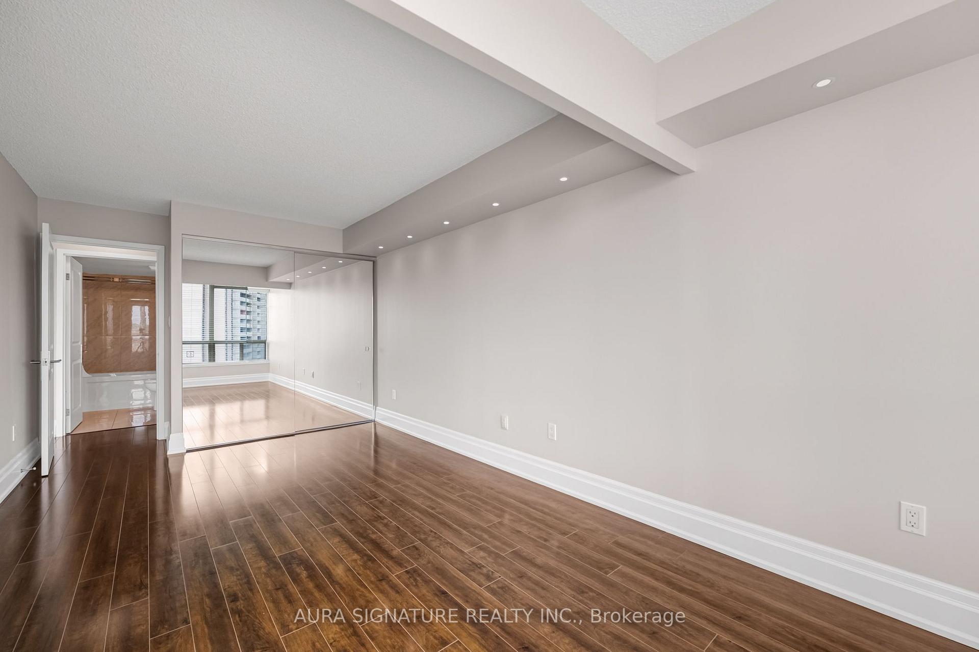 Photo 56 of Unit 1010, 3 Hickory Tree Road, North York, Weston — HOMEH