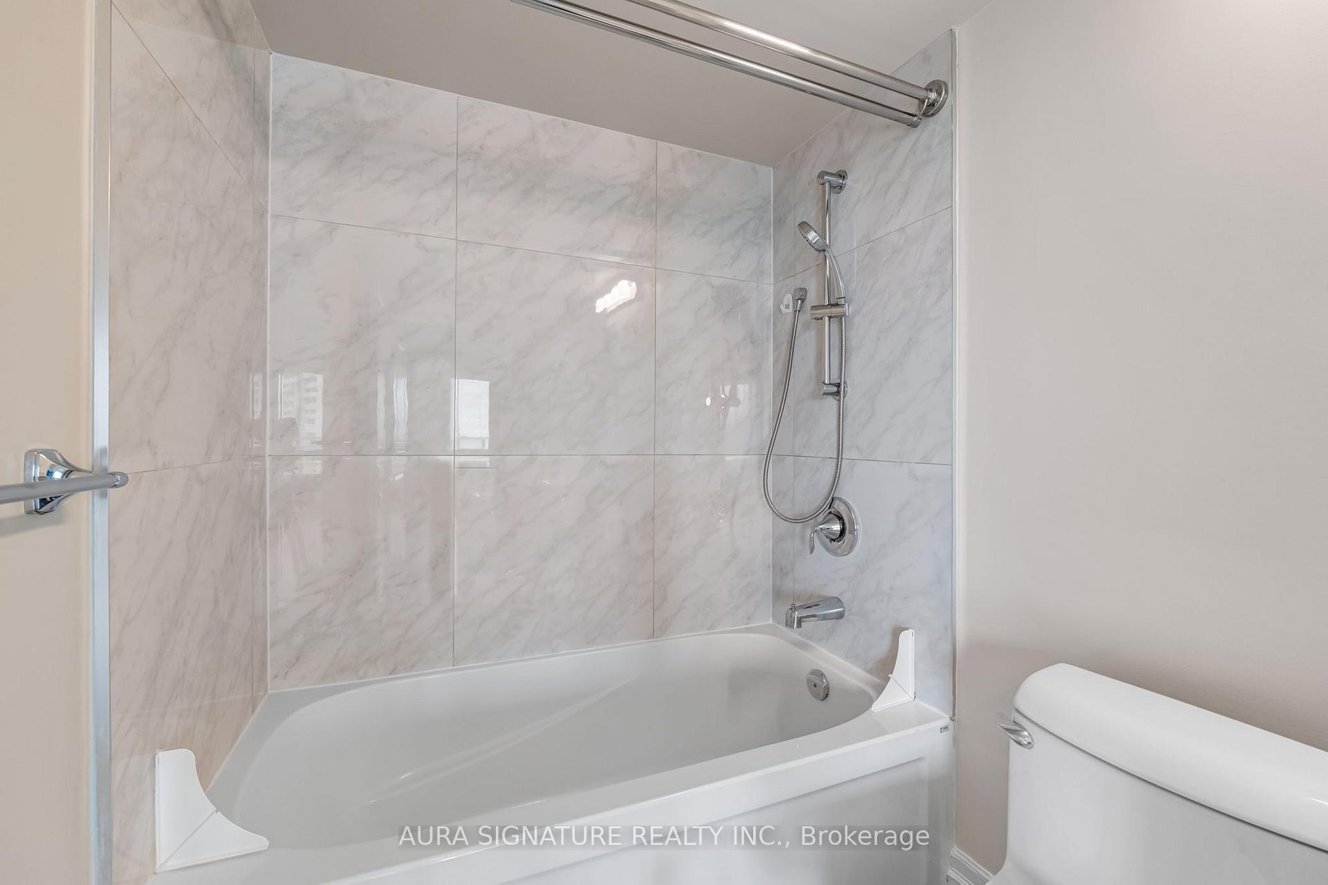 Photo 59 of Unit 1010, 3 Hickory Tree Road, North York, Weston — HOMEH