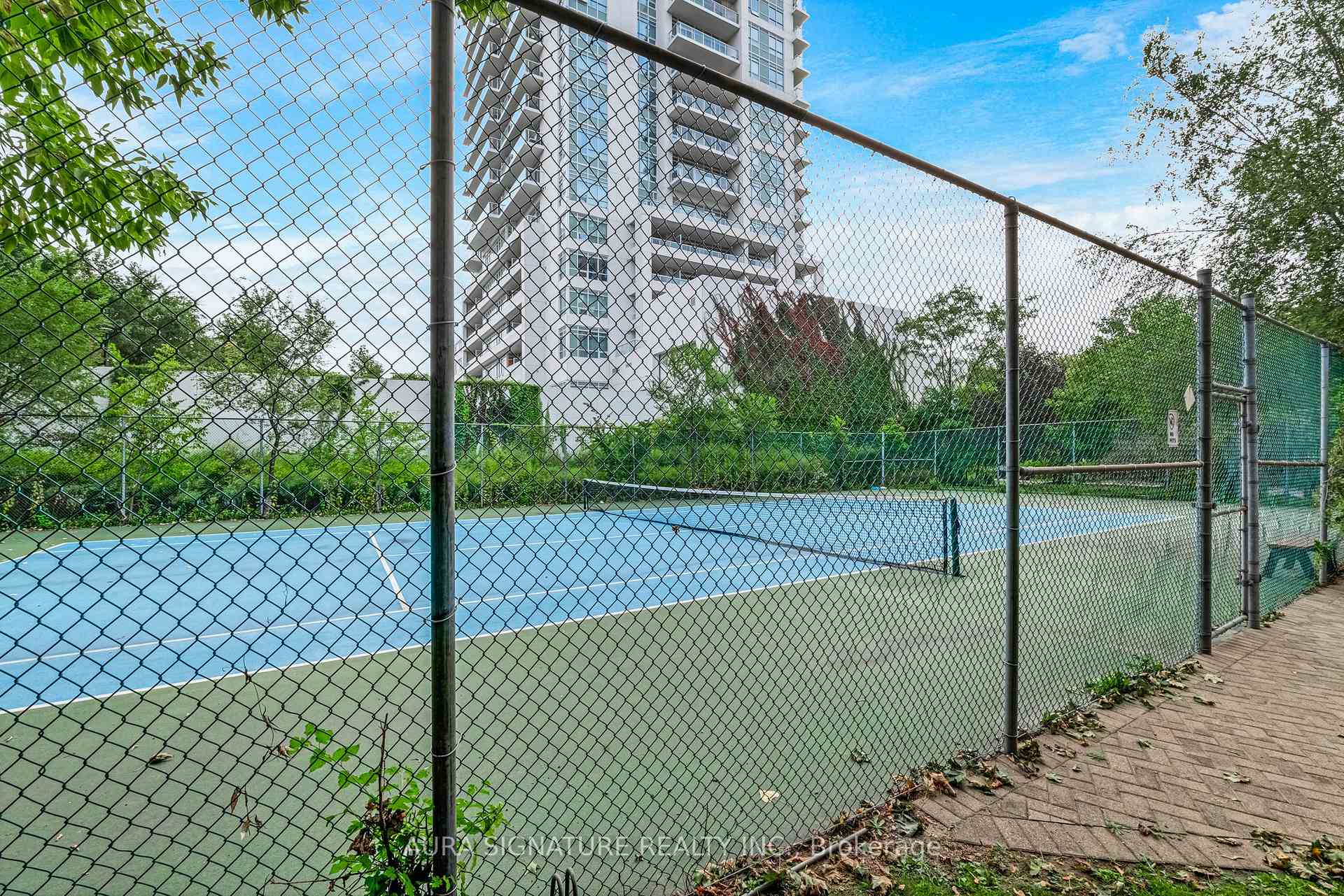 Photo 87 of Unit 1010, 3 Hickory Tree Road, North York, Weston — HOMEH