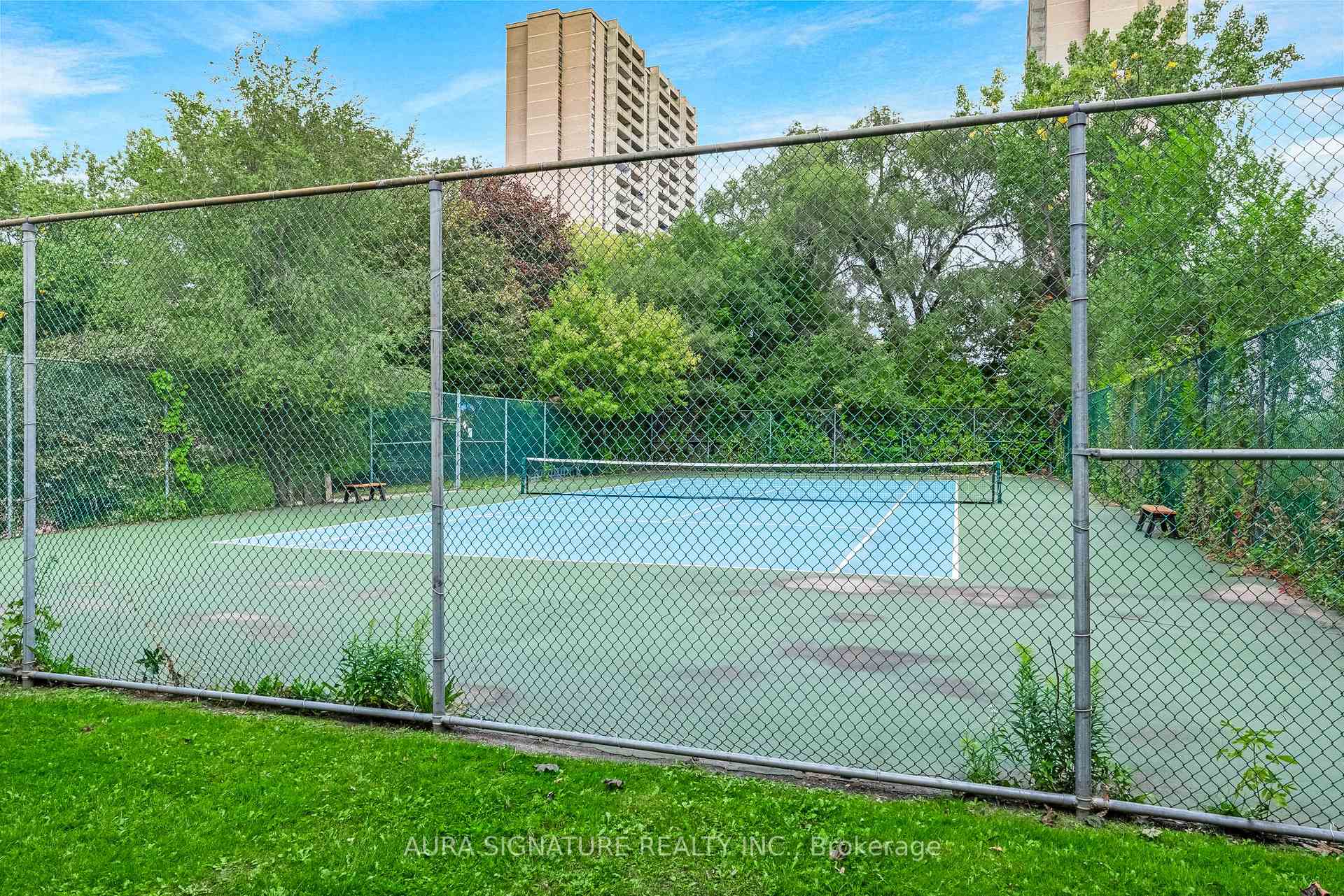 Photo 89 of Unit 1010, 3 Hickory Tree Road, North York, Weston — HOMEH