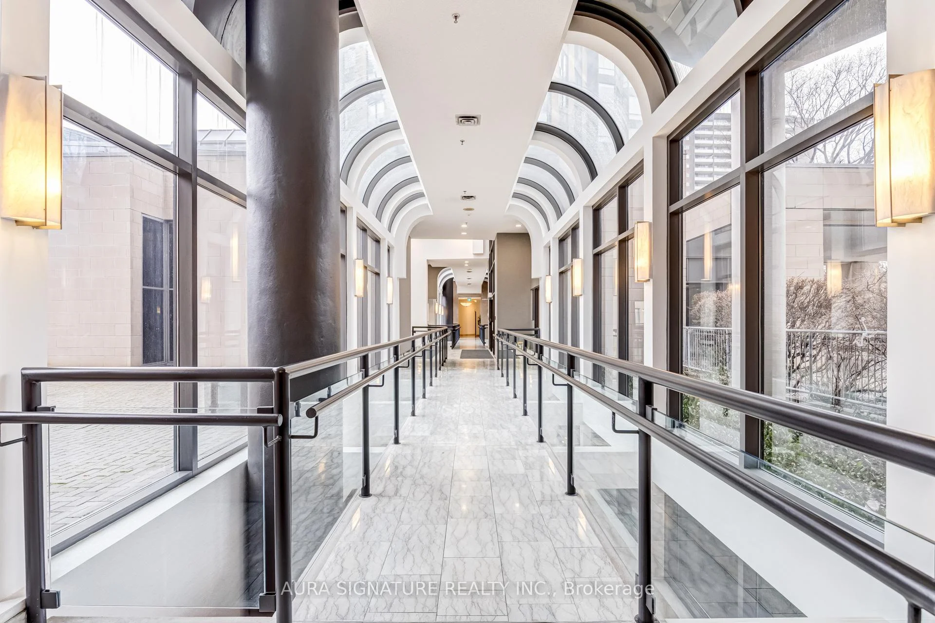 Photo 22 of Unit 1010, 3 Hickory Tree Road, North York, Weston — HOMEH