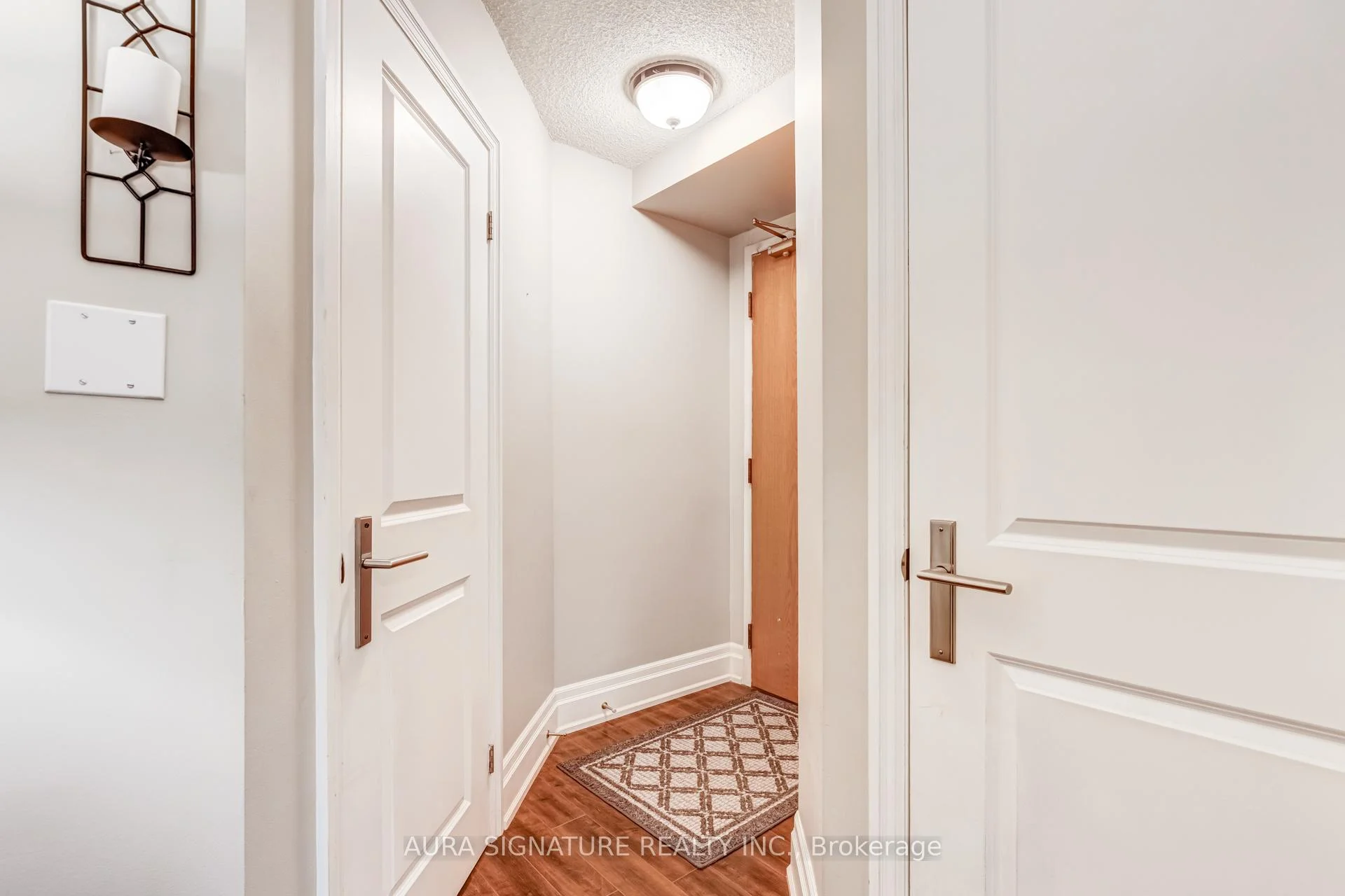 Photo 32 of Unit 1010, 3 Hickory Tree Road, North York, Weston — HOMEH
