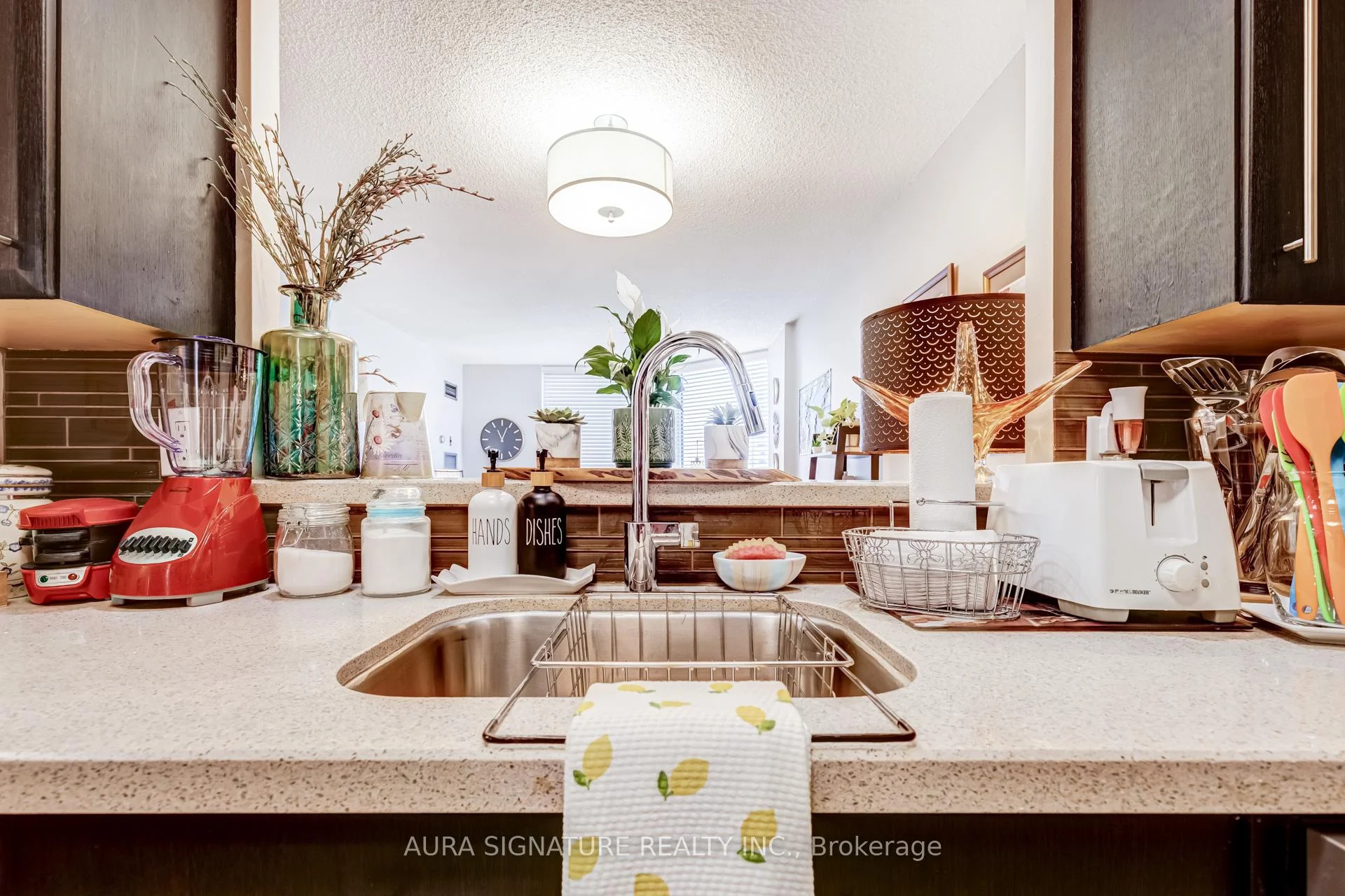 Photo 43 of Unit 1010, 3 Hickory Tree Road, North York, Weston — HOMEH