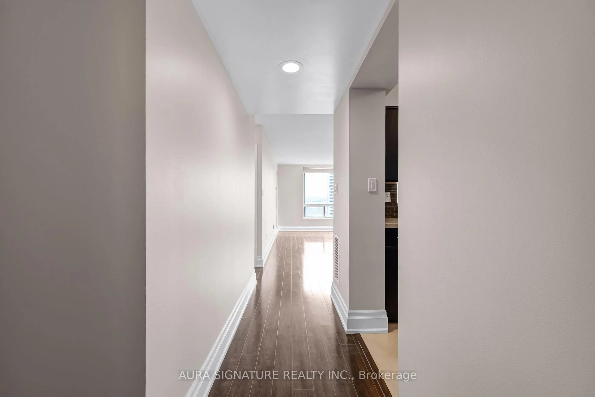 Photo 90 of Unit 1010, 3 Hickory Tree Road, North York, Weston — HOMEH