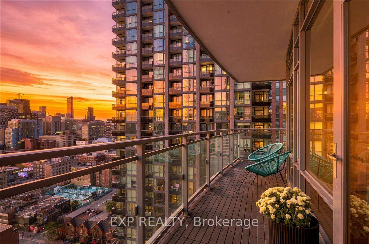 Photo 13 of Unit 2206, 21 Widmer Street, Toronto, Waterfront Communities — HOMEH