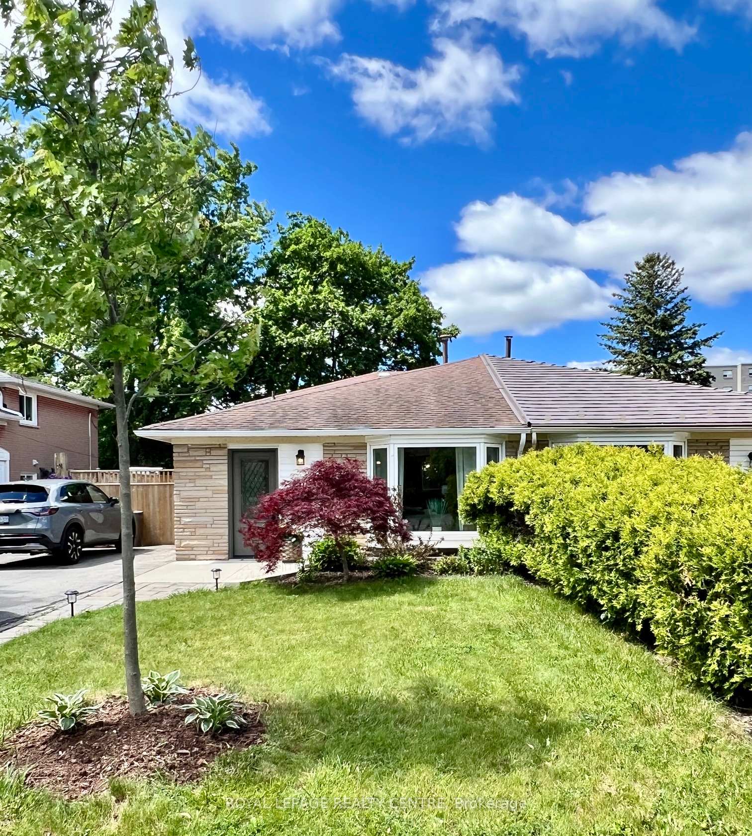 Photo of 1319 Redbank Crescent