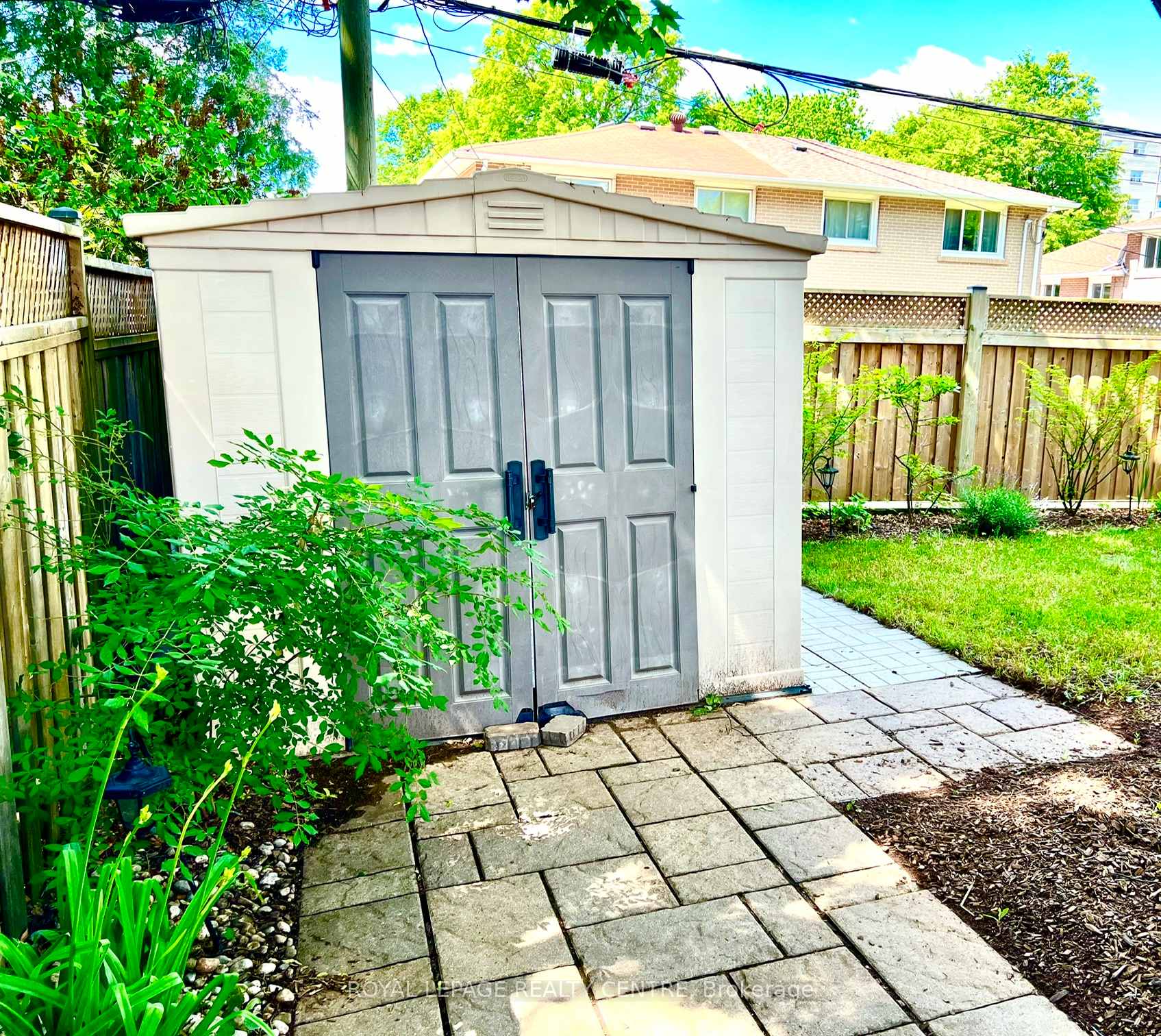 Photo 23 of 1319 Redbank Crescent, Oakville, College Park — HOMEH