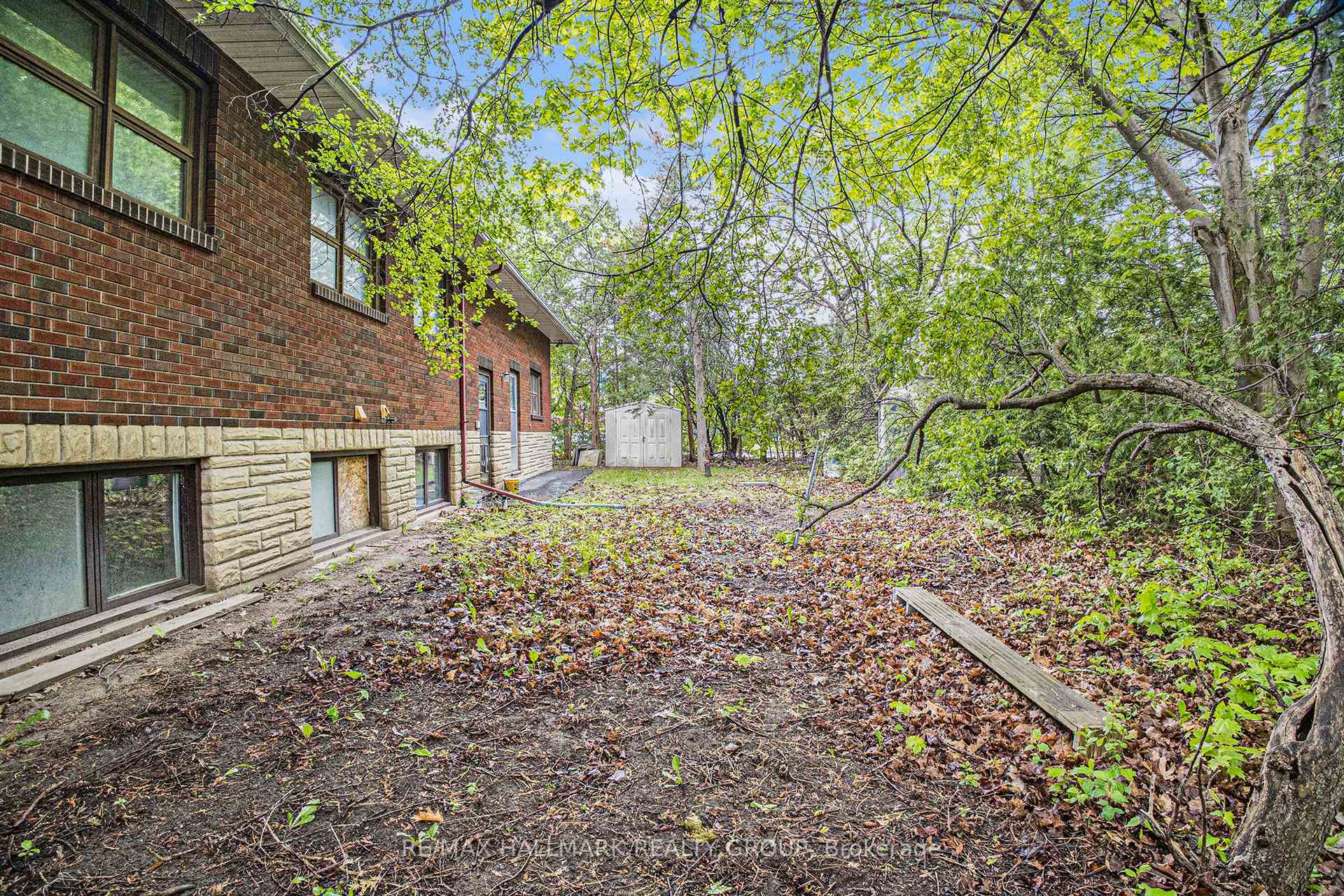 Photo 7 of 1128 Cummings Avenue, Ottawa, Cyrville — HOMEH