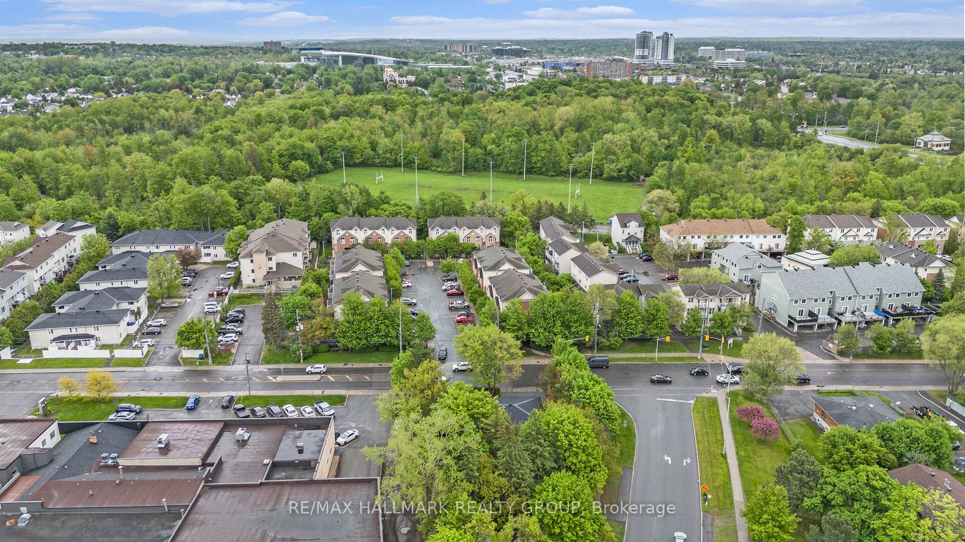 Photo 9 of 1128 Cummings Avenue, Ottawa, Cyrville — HOMEH