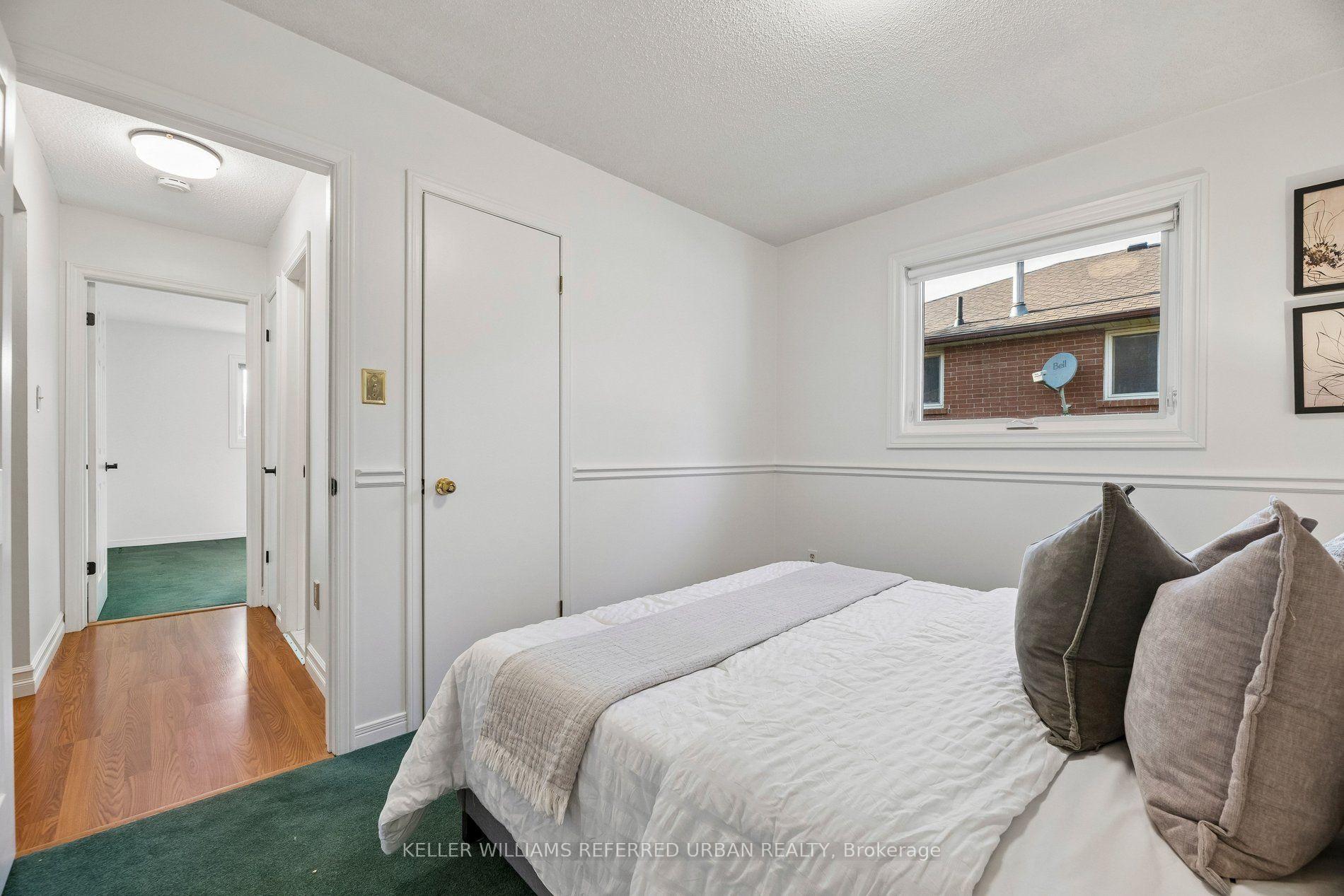 Photo 22 of 72 Munro Crescent, Uxbridge — HOMEH