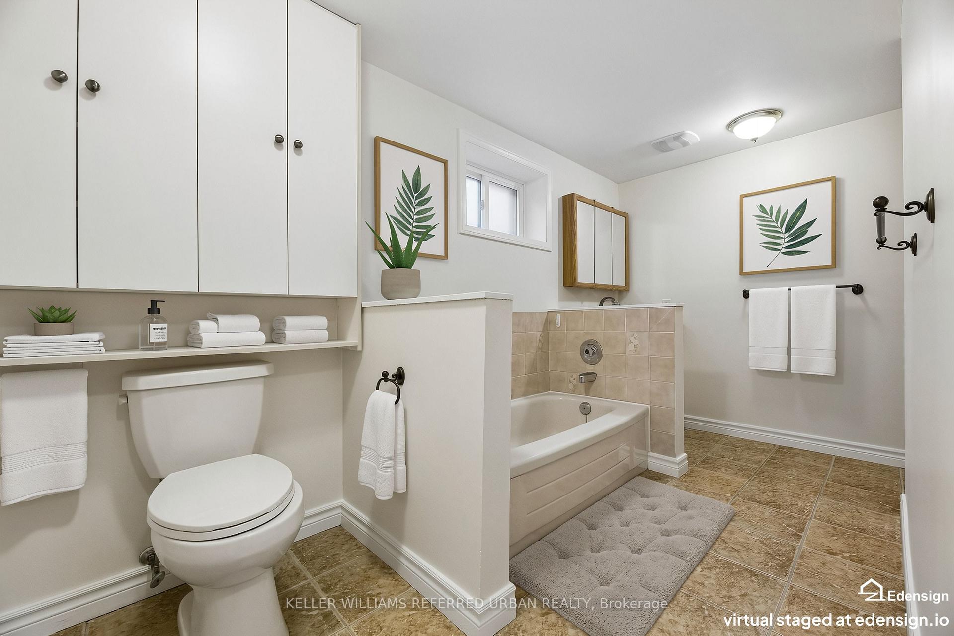 Photo 33 of 72 Munro Crescent, Uxbridge — HOMEH