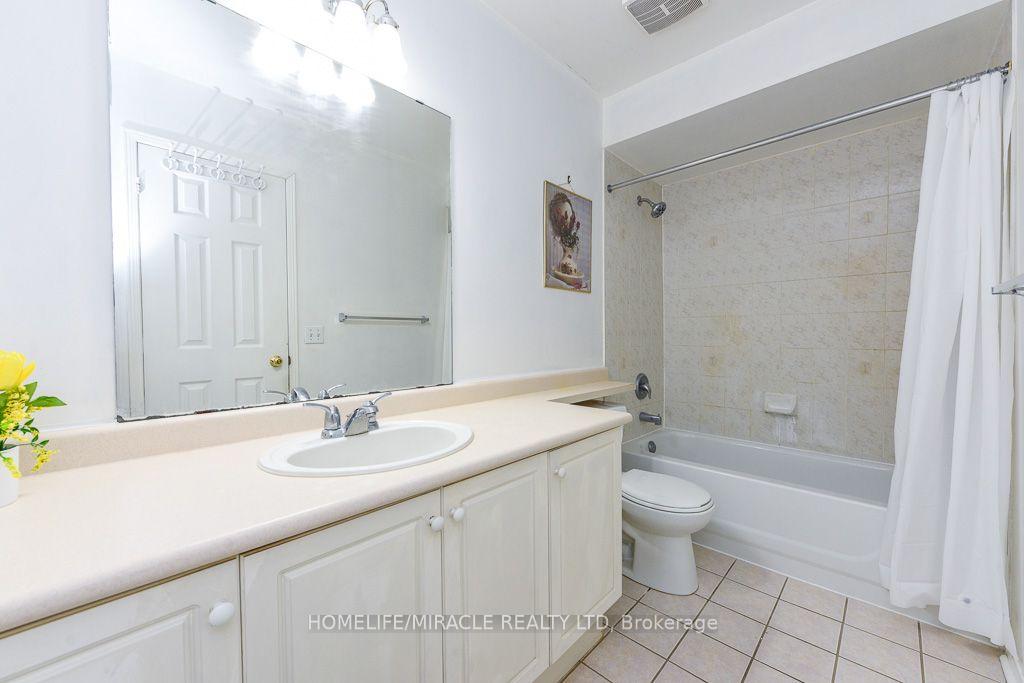 Photo 24 of 49 Seaside Circle, Brampton, Sandringham-Wellington — HOMEH