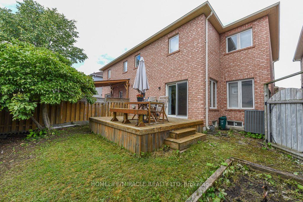 Photo 49 of 49 Seaside Circle, Brampton, Sandringham-Wellington — HOMEH
