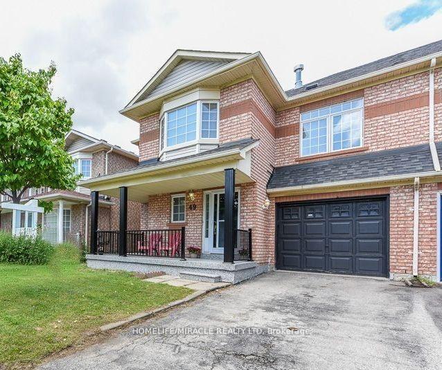 Photo 5 of 49 Seaside Circle, Brampton, Sandringham-Wellington — HOMEH