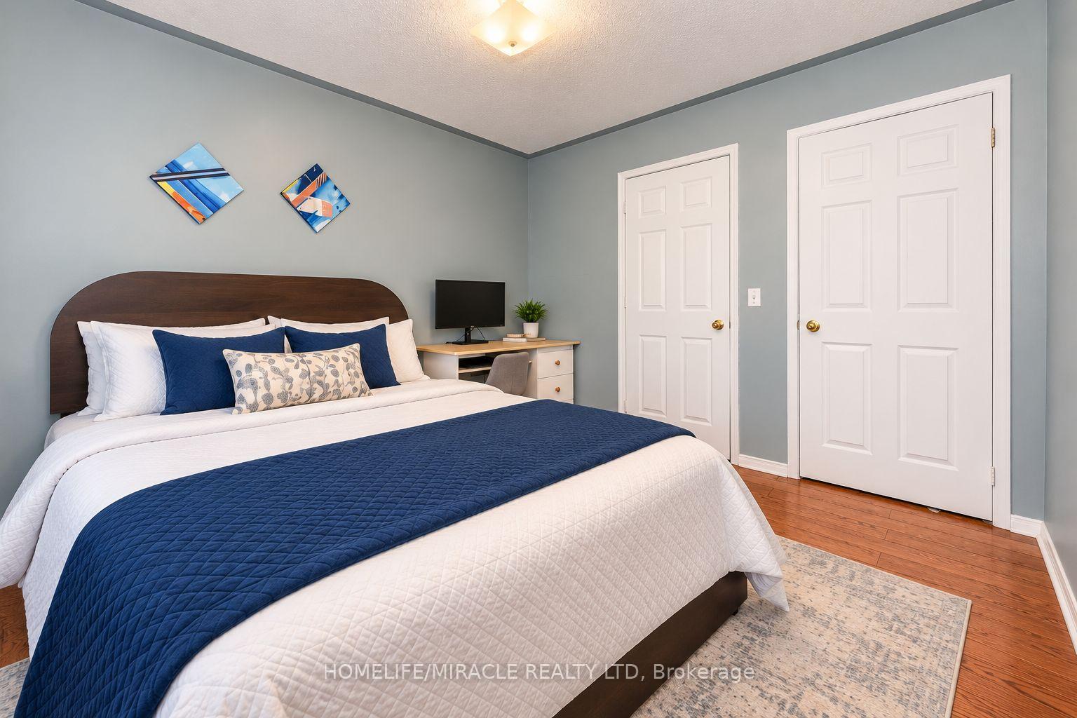 Photo 33 of 49 Seaside Circle, Brampton, Sandringham-Wellington — HOMEH