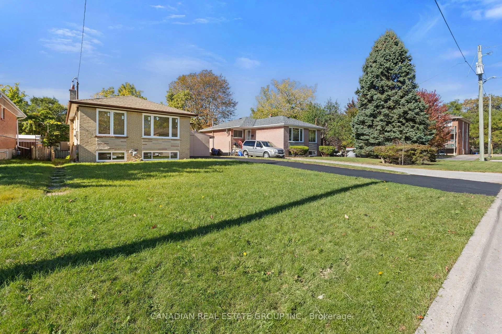 Photo 18 of 440 Macaulay Street, Oshawa, Donevan — HOMEH