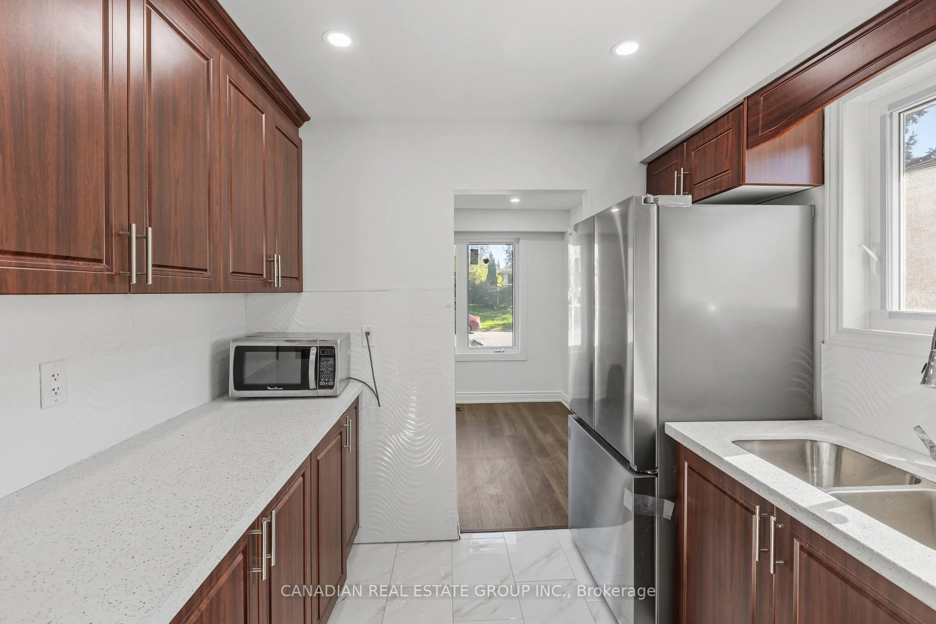 Photo 27 of 440 Macaulay Street, Oshawa, Donevan — HOMEH