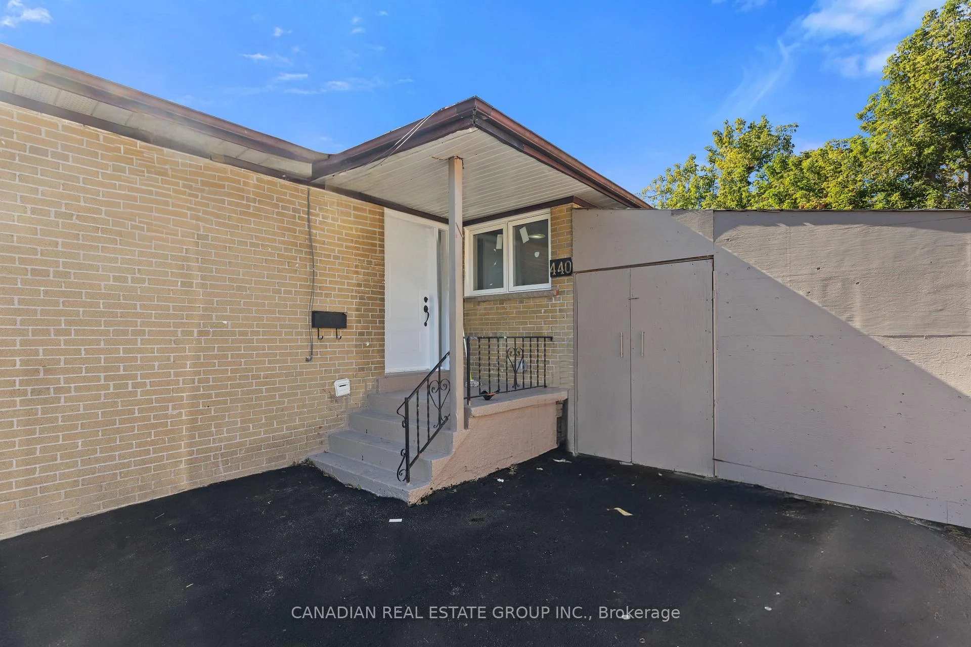 Photo 8 of 440 Macaulay Street, Oshawa, Donevan — HOMEH