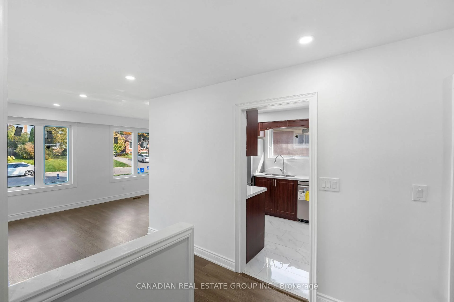 Photo 30 of 440 Macaulay Street, Oshawa, Donevan — HOMEH