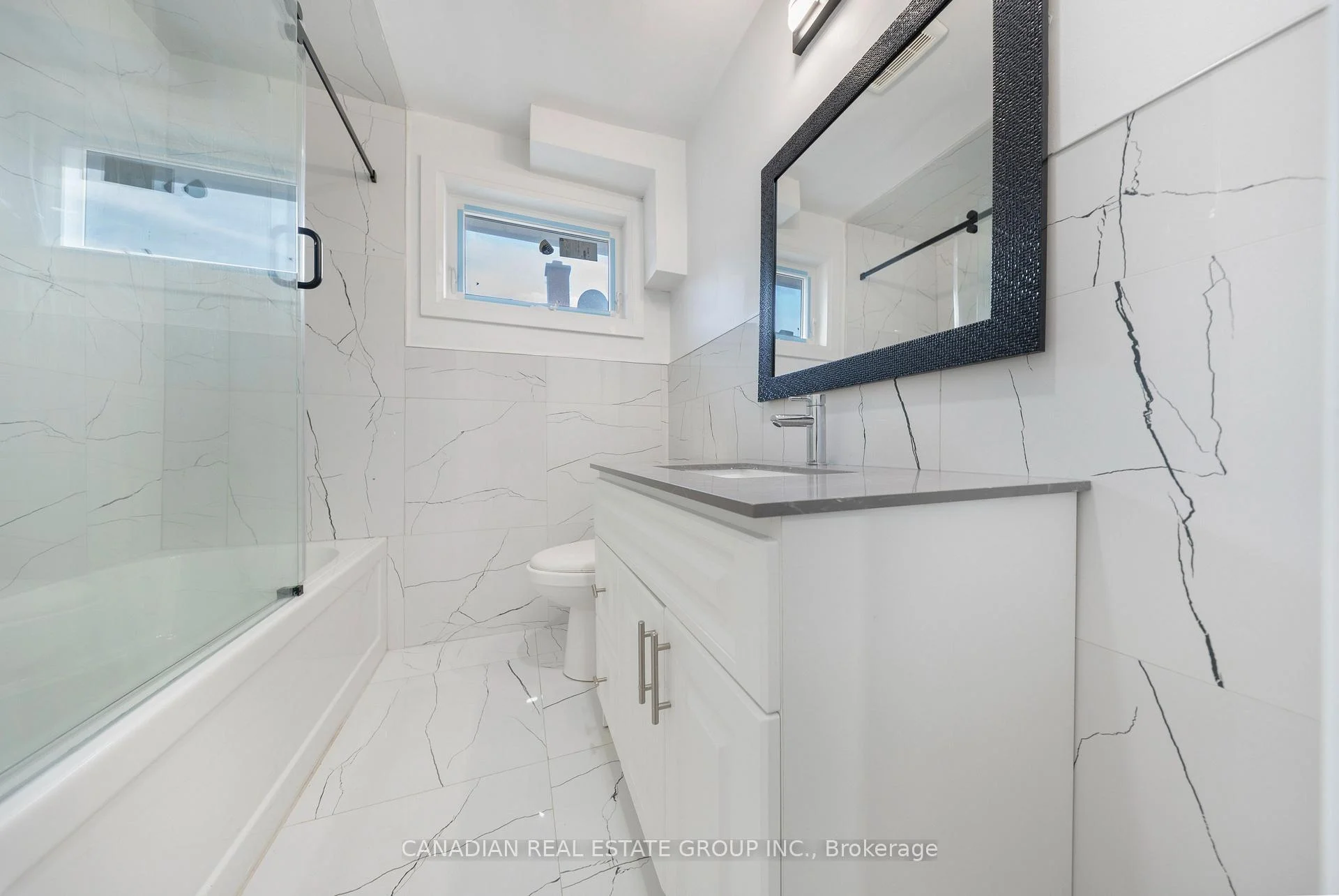 Photo 36 of 440 Macaulay Street, Oshawa, Donevan — HOMEH