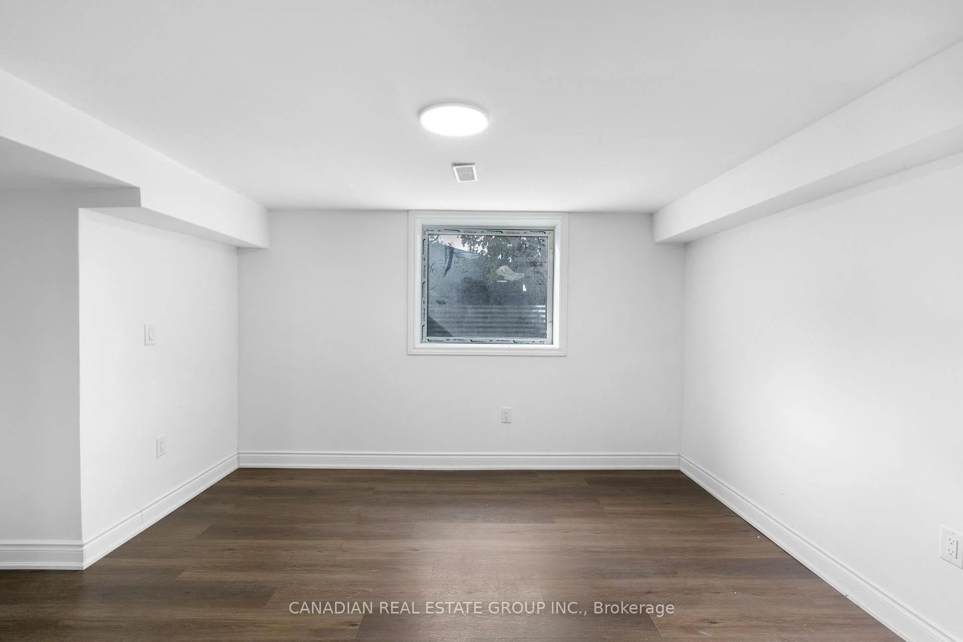 Photo 54 of 440 Macaulay Street, Oshawa, Donevan — HOMEH