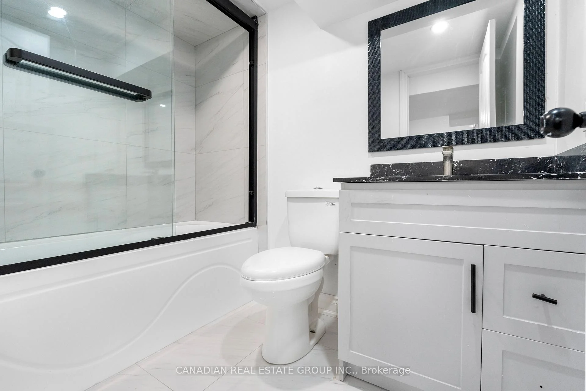 Photo 64 of 440 Macaulay Street, Oshawa, Donevan — HOMEH