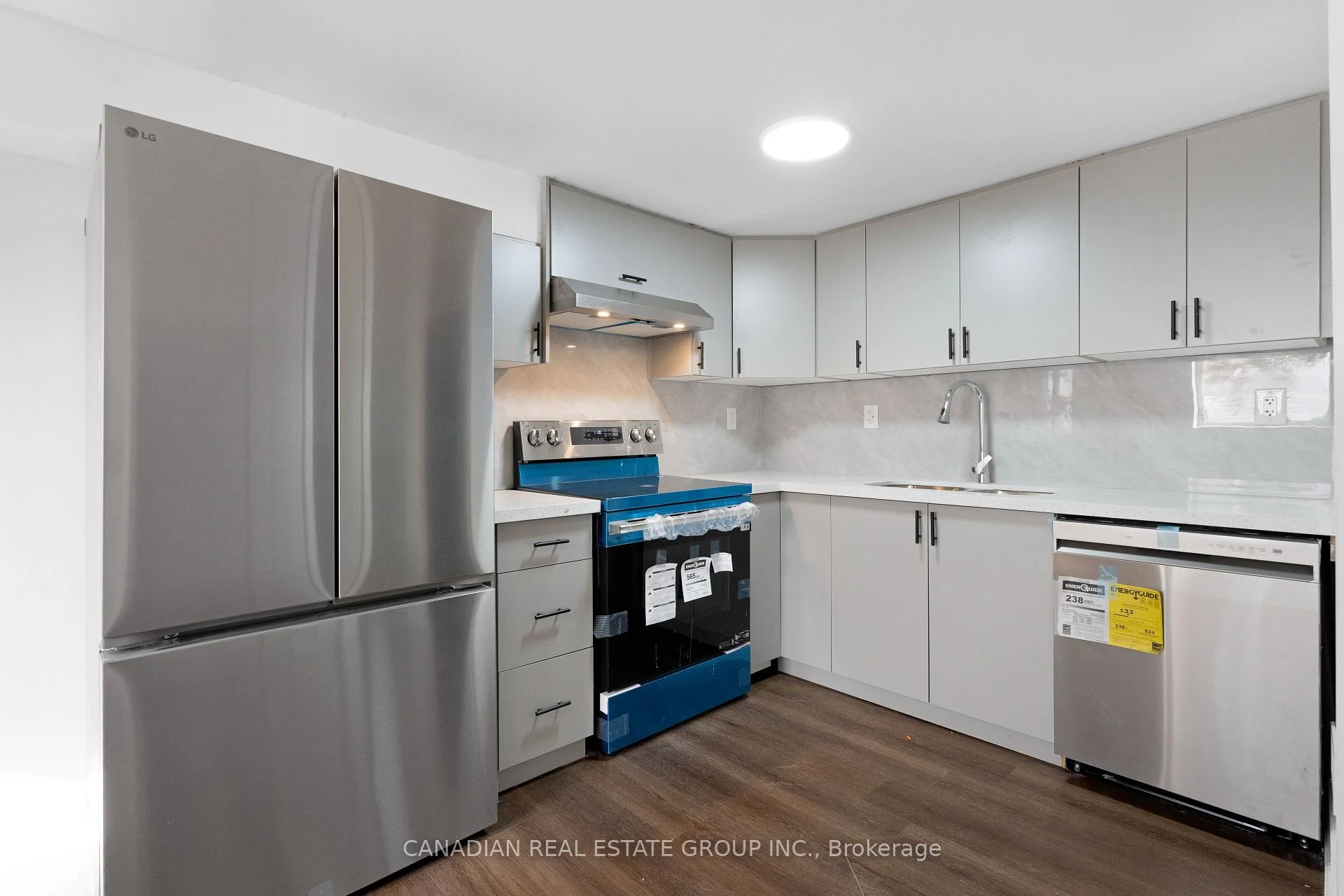 Photo 76 of 440 Macaulay Street, Oshawa, Donevan — HOMEH