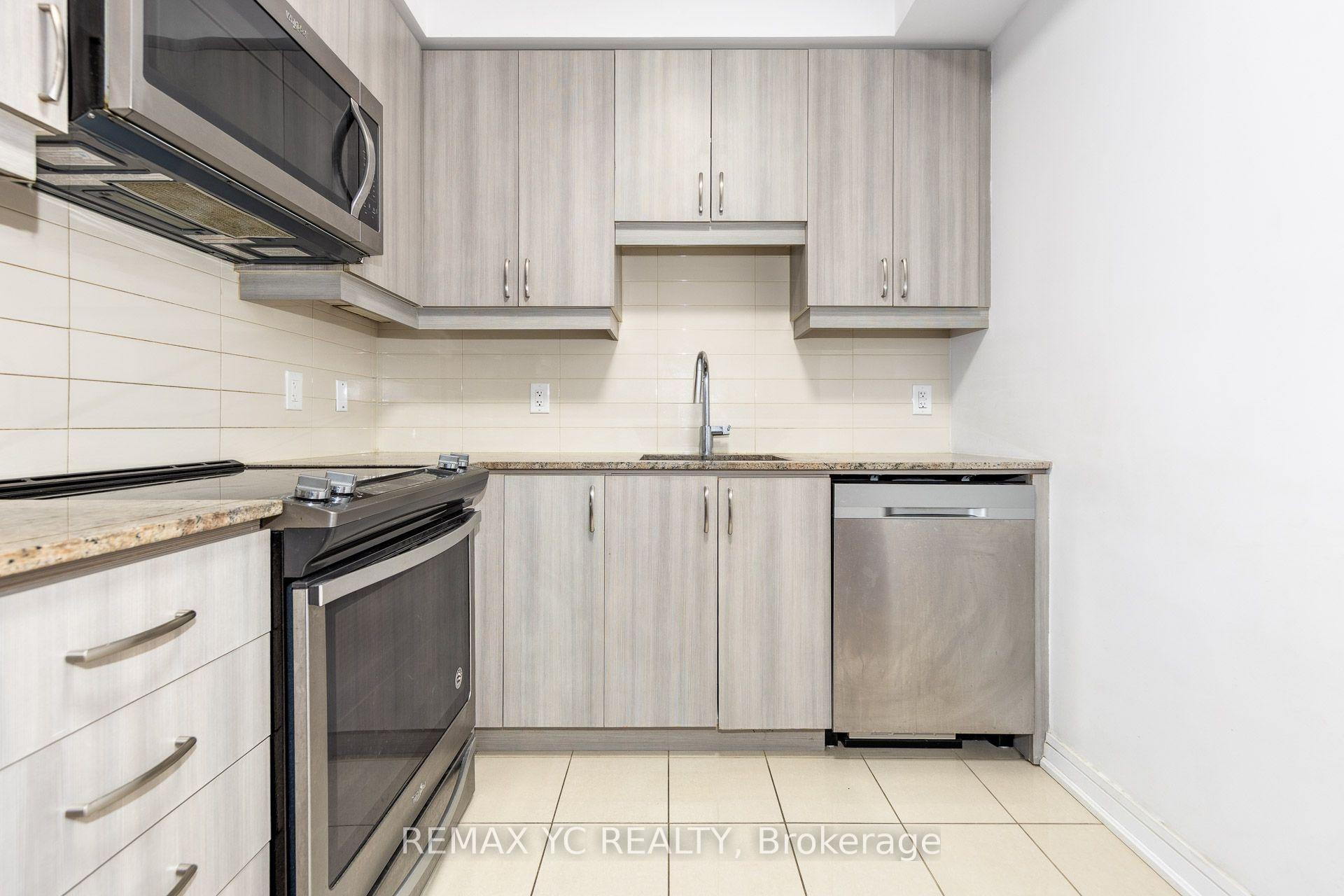 Photo 6 of Unit 201, 9191 Yonge Street, Richmond Hill, Langstaff — HOMEH