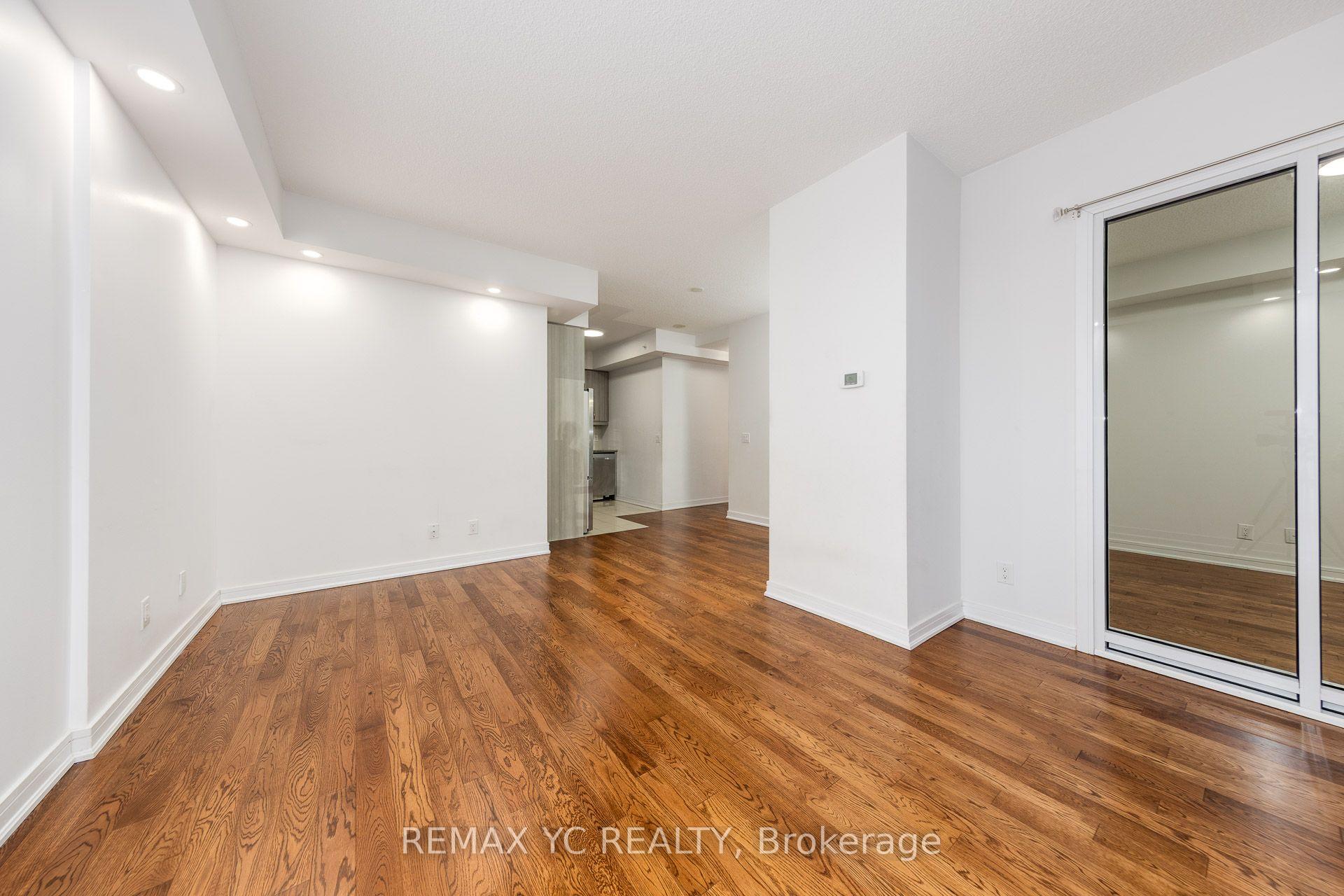 Photo 9 of Unit 201, 9191 Yonge Street, Richmond Hill, Langstaff — HOMEH