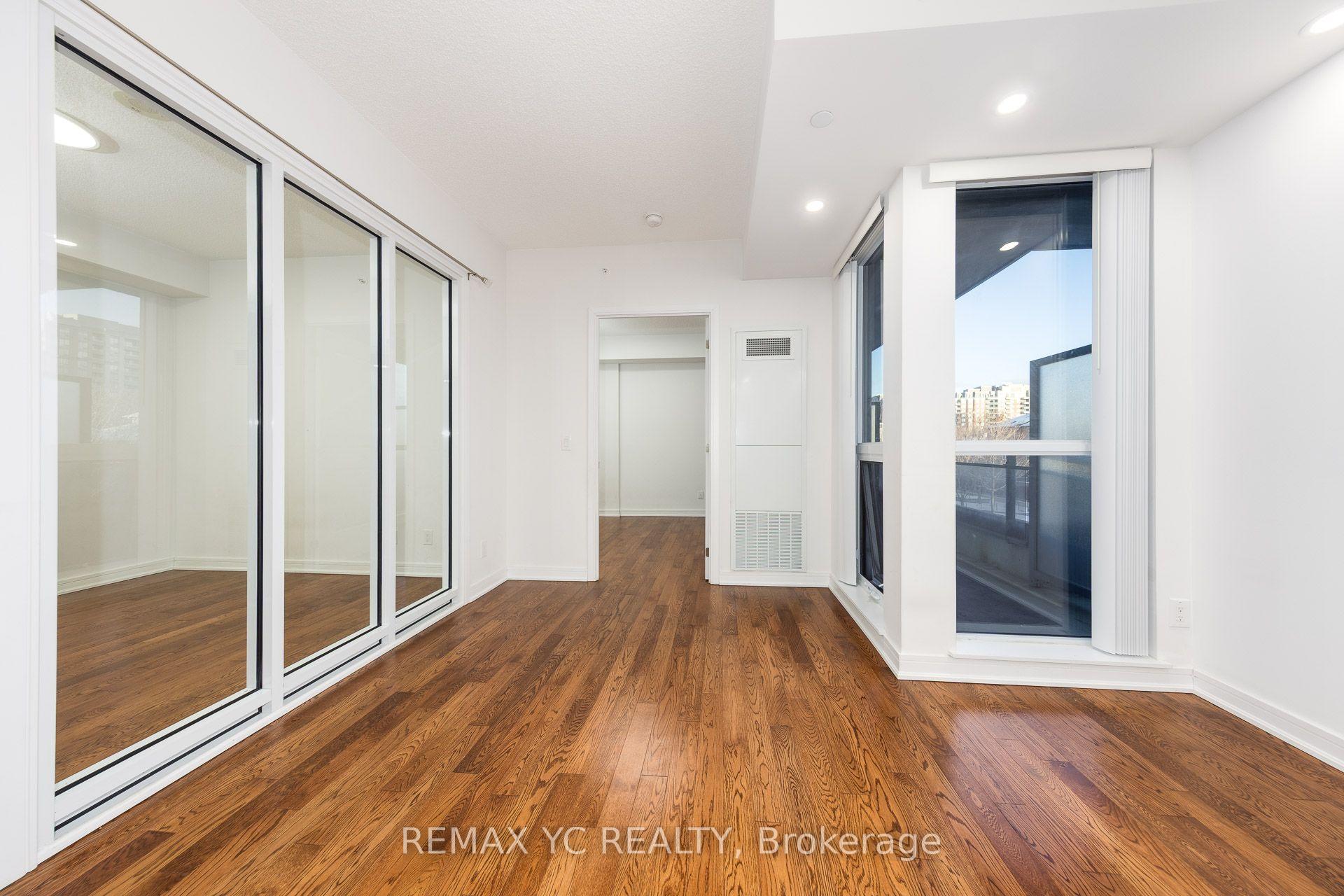 Photo 11 of Unit 201, 9191 Yonge Street, Richmond Hill, Langstaff — HOMEH