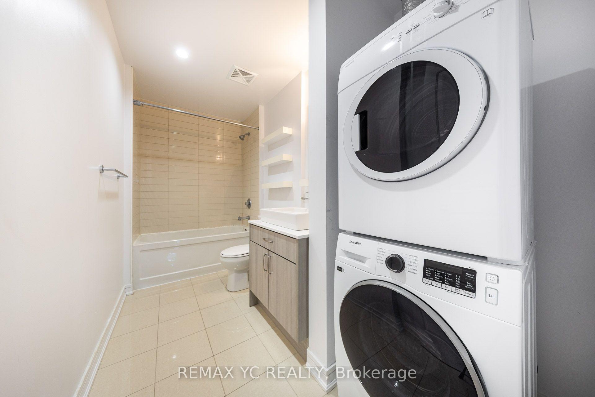 Photo 16 of Unit 201, 9191 Yonge Street, Richmond Hill, Langstaff — HOMEH