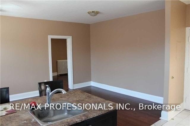 Photo 7 of Unit 3, 1 Primrose Avenue, Etobicoke, Mimico — HOMEH