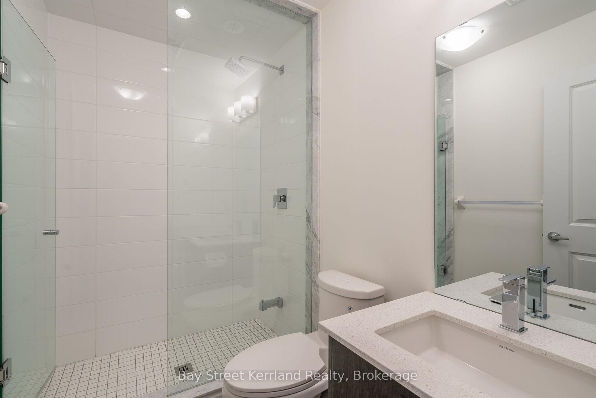 Photo 12 of Unit 5, 52 Holmes Avenue W, North York, Willowdale East — HOMEH