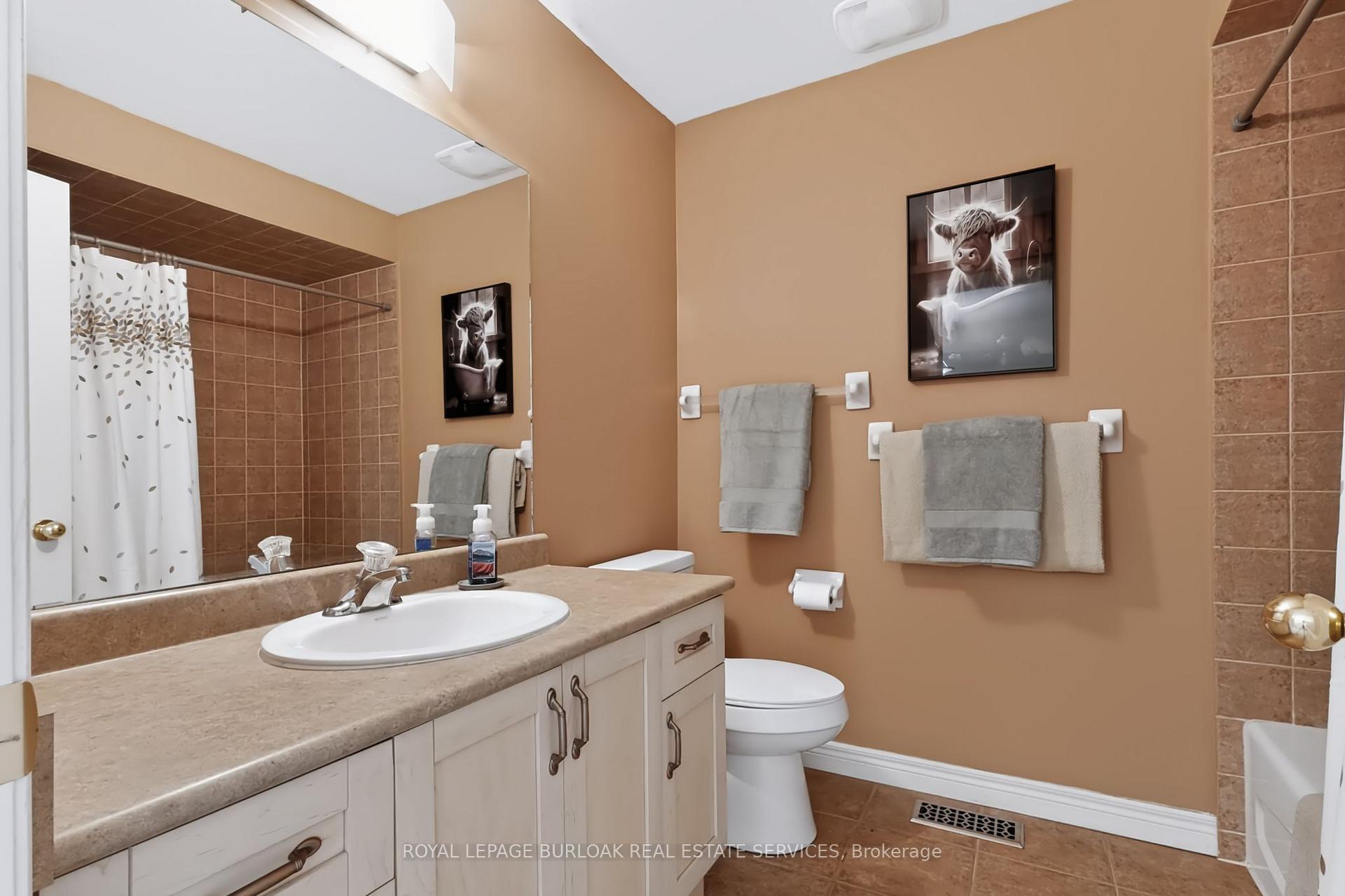 Photo 22 of Unit 11, 5151 Upper Middle Road, Burlington, Orchard — HOMEH