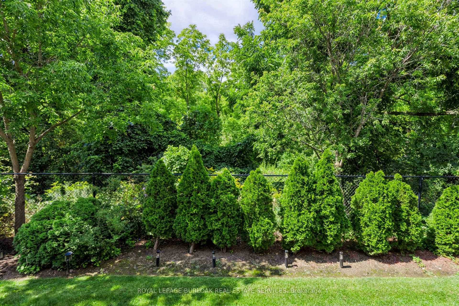 Photo 33 of Unit 11, 5151 Upper Middle Road, Burlington, Orchard — HOMEH