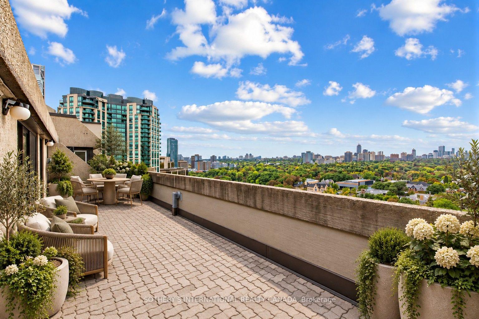 Photo 11 of Unit PH6, 360 Bloor Street E, Toronto, Rosedale-Moore Park — HOMEH