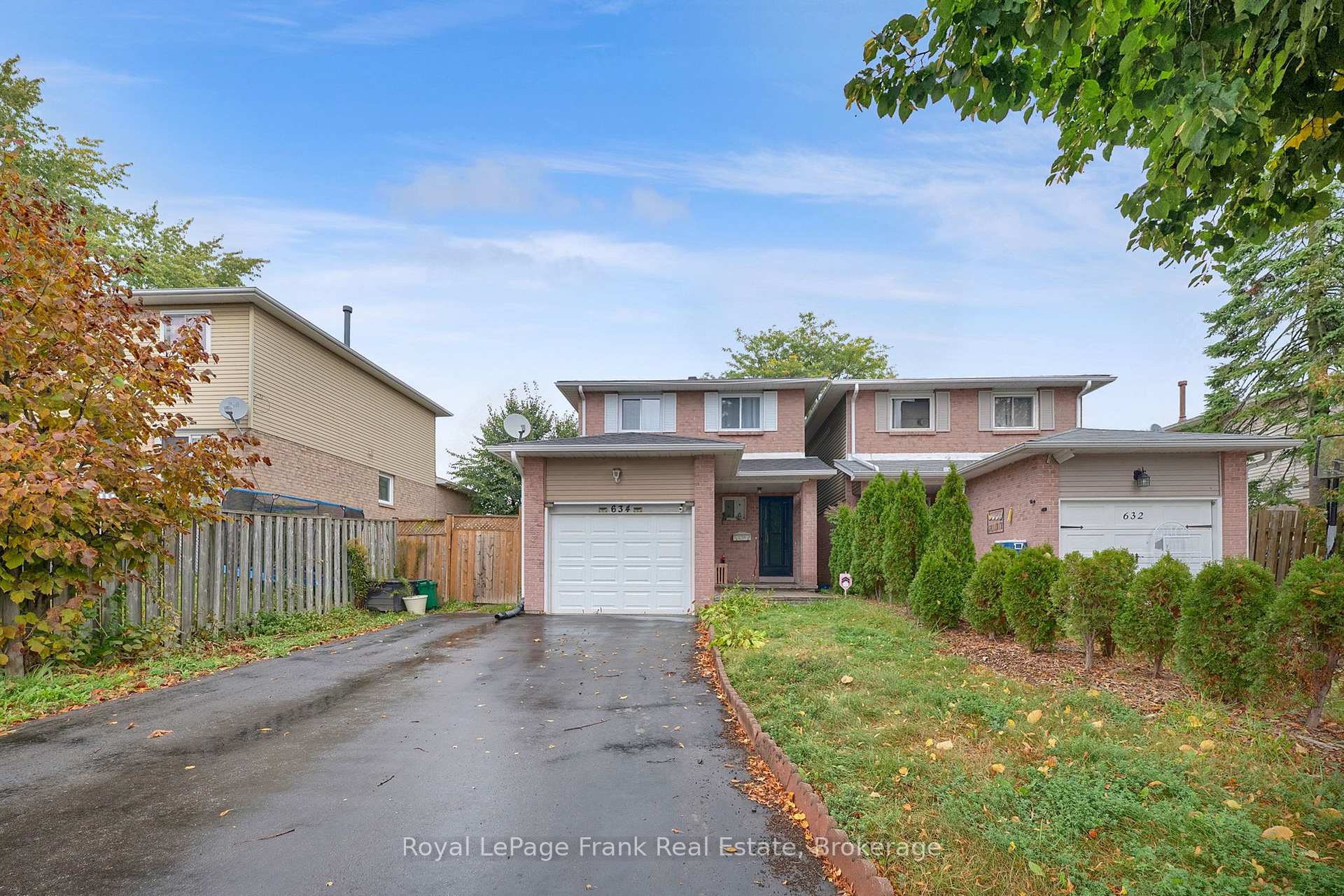 Photo 2 of 634 Down Crescent, Oshawa, Donevan — HOMEH