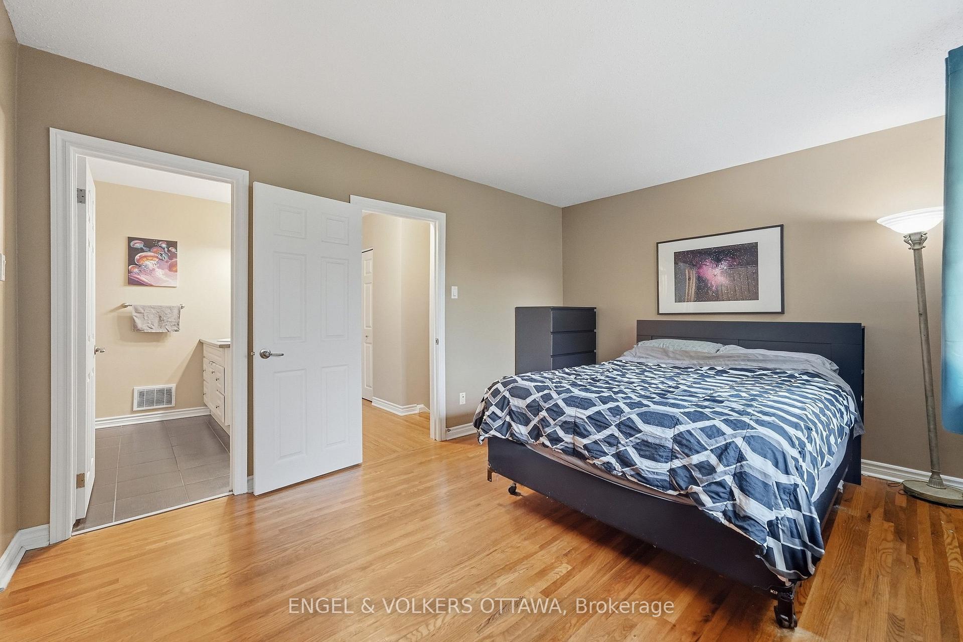 Photo 12 of 84 Monterey Drive, Ottawa, Leslie Park — HOMEH