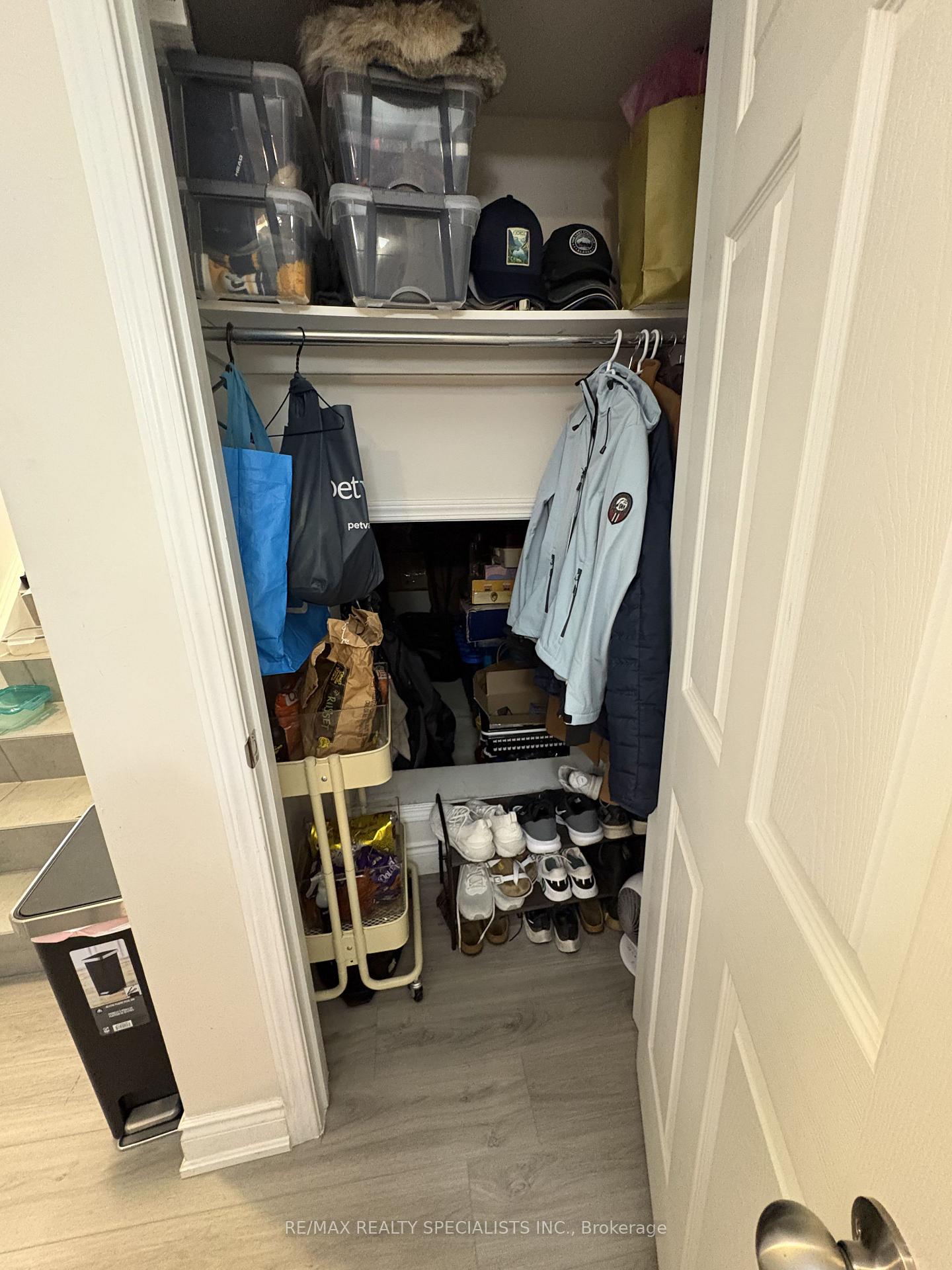 Photo 13 of Unit 41, 3200 Singleton Avenue, London, South W — HOMEH