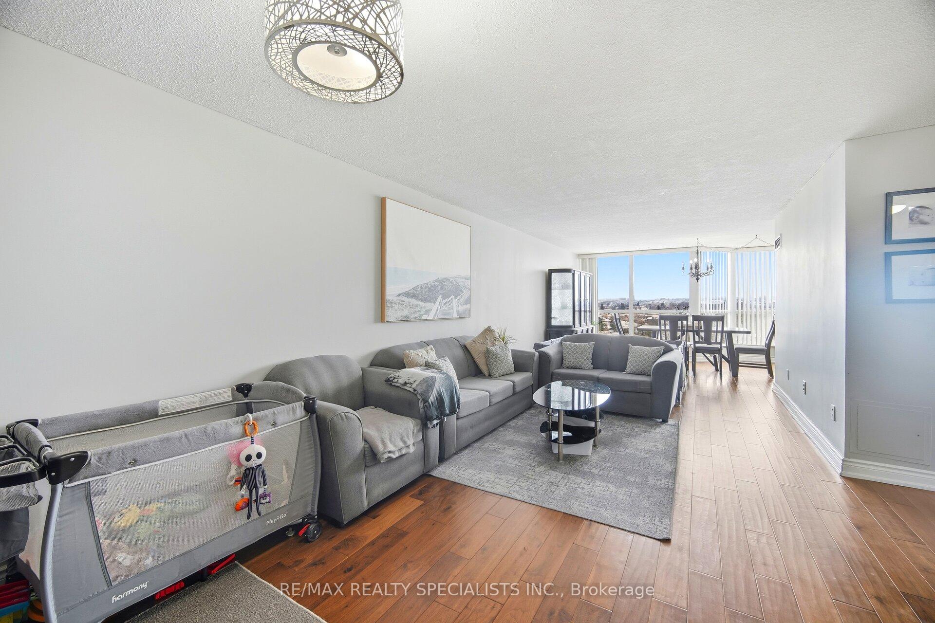 Photo 17 of Unit 611, 1 Rowntree Road, Etobicoke, Mount Olive-Silverstone-Jamestown — HOMEH