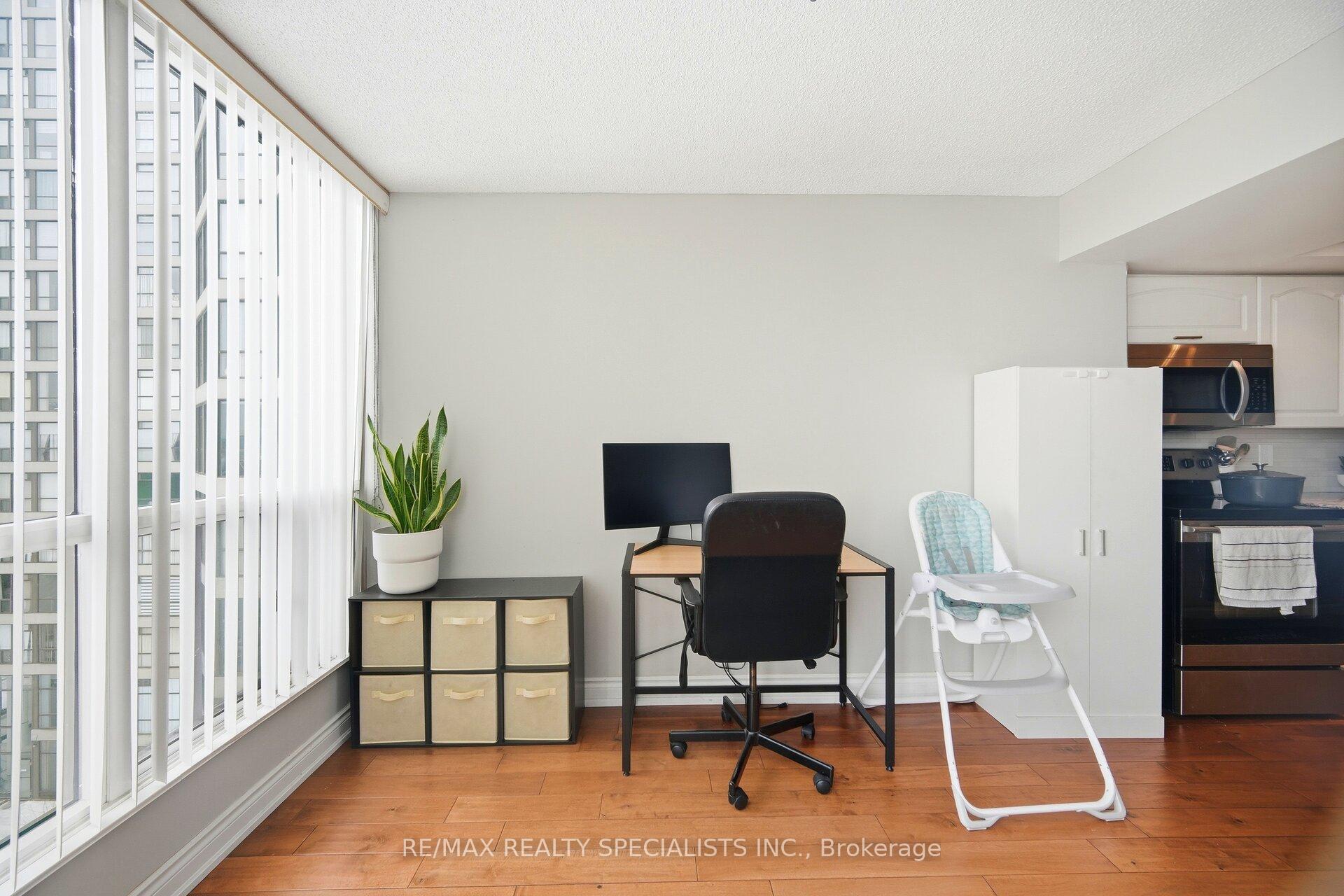 Photo 23 of Unit 611, 1 Rowntree Road, Etobicoke, Mount Olive-Silverstone-Jamestown — HOMEH