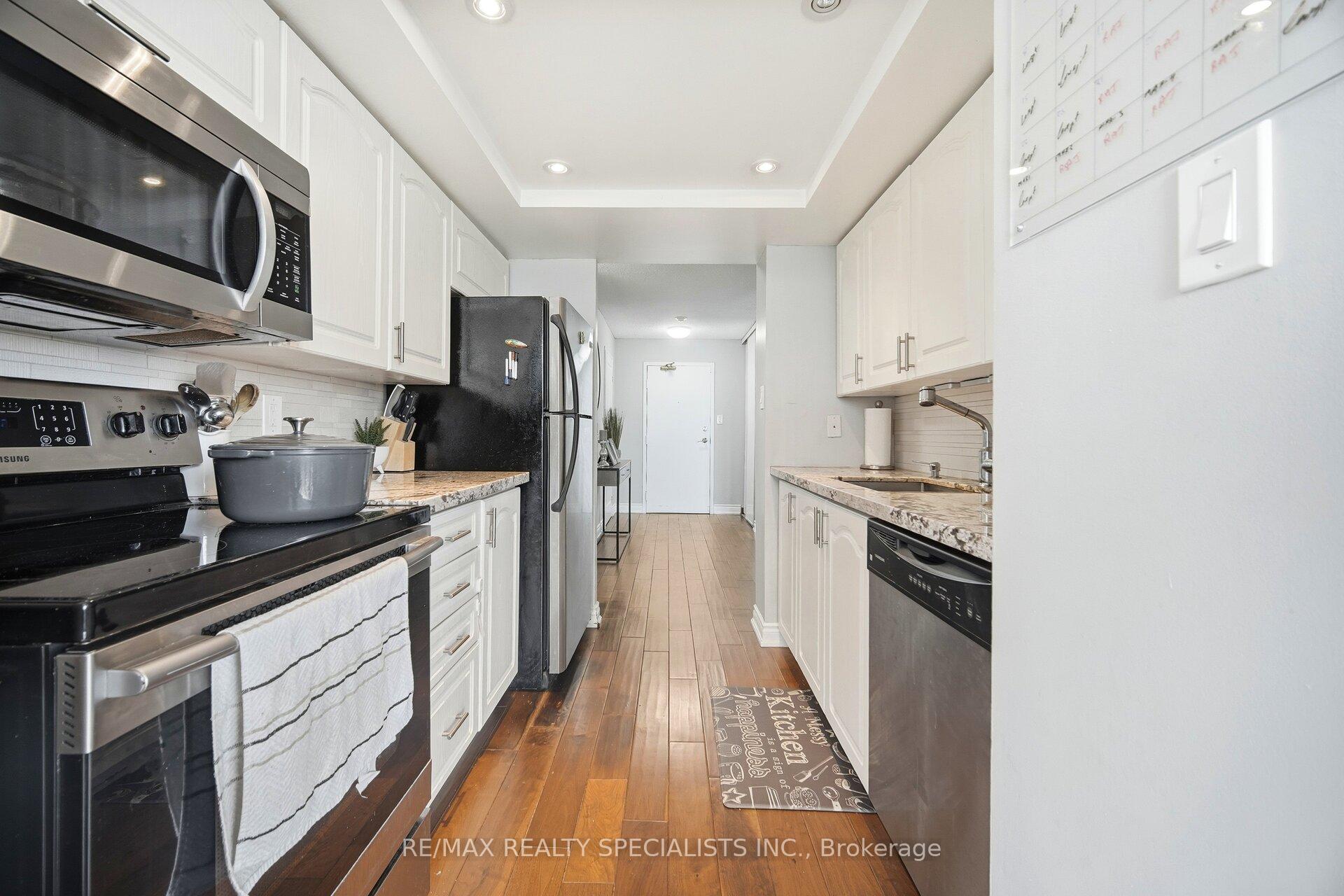 Photo 25 of Unit 611, 1 Rowntree Road, Etobicoke, Mount Olive-Silverstone-Jamestown — HOMEH