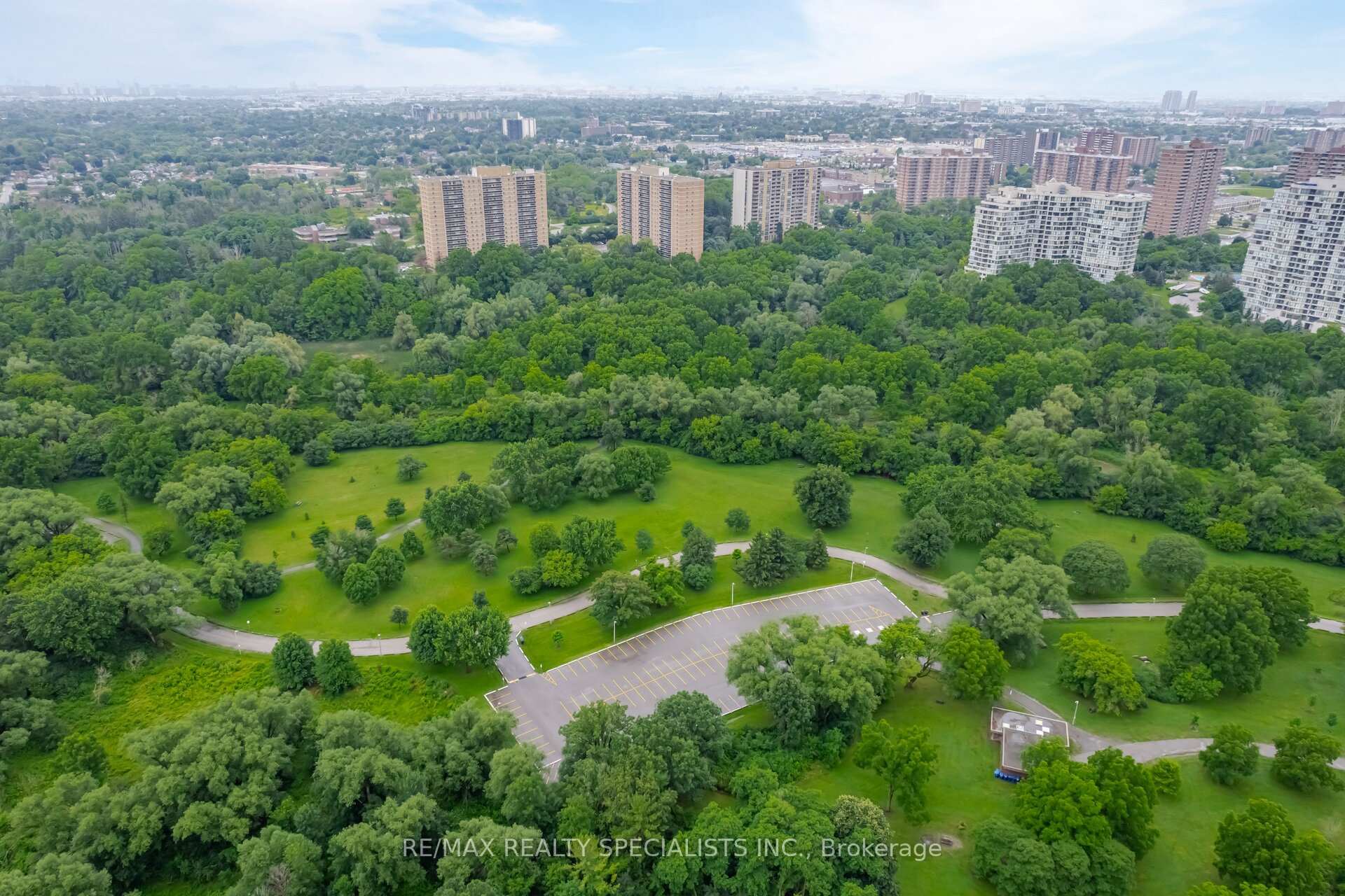 Photo 48 of Unit 611, 1 Rowntree Road, Etobicoke, Mount Olive-Silverstone-Jamestown — HOMEH