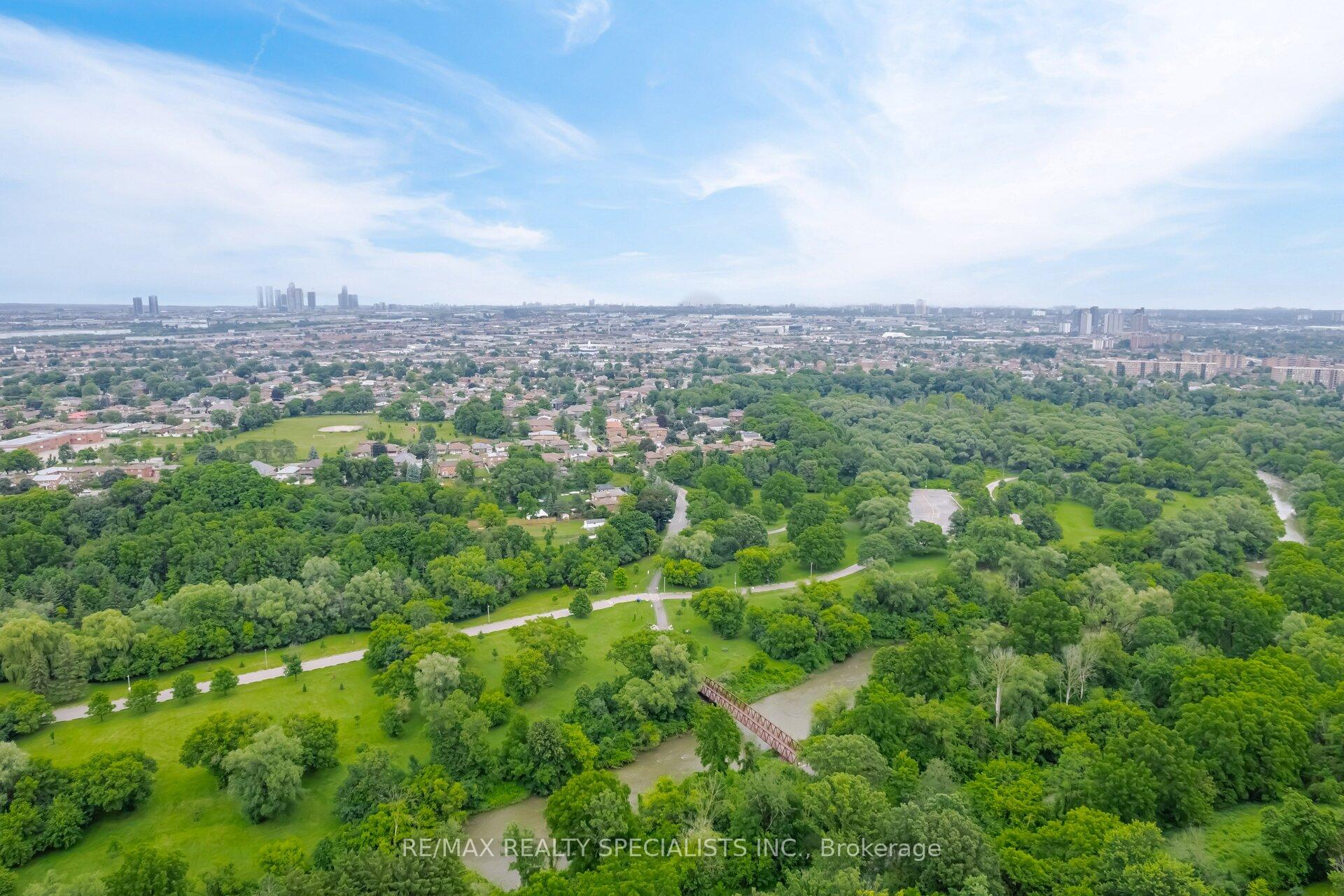 Photo 50 of Unit 611, 1 Rowntree Road, Etobicoke, Mount Olive-Silverstone-Jamestown — HOMEH