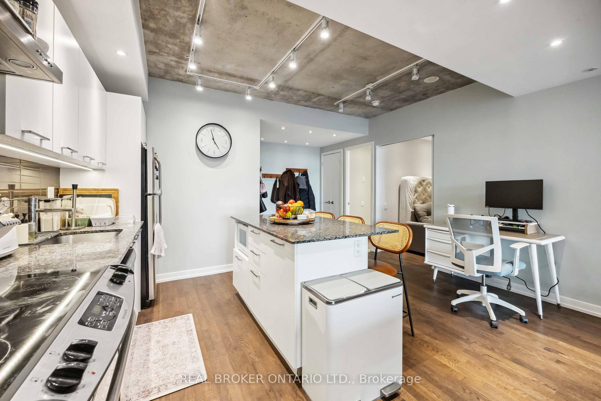 Photo 15 of Unit 222, 95 Bathurst Street, Toronto, Waterfront Communities — HOMEH