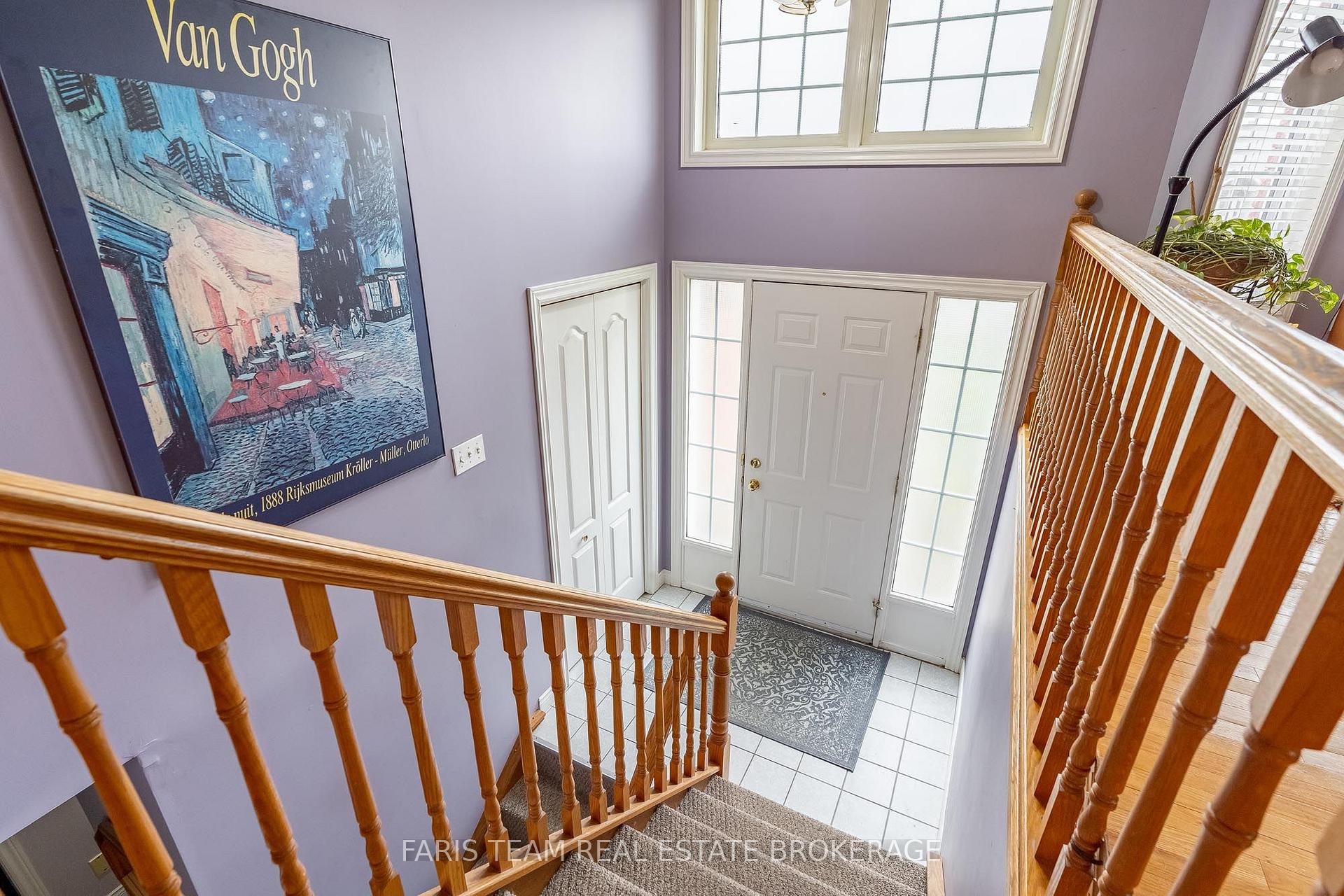 Photo 3 of 4 Charles Street, Penetanguishene — HOMEH