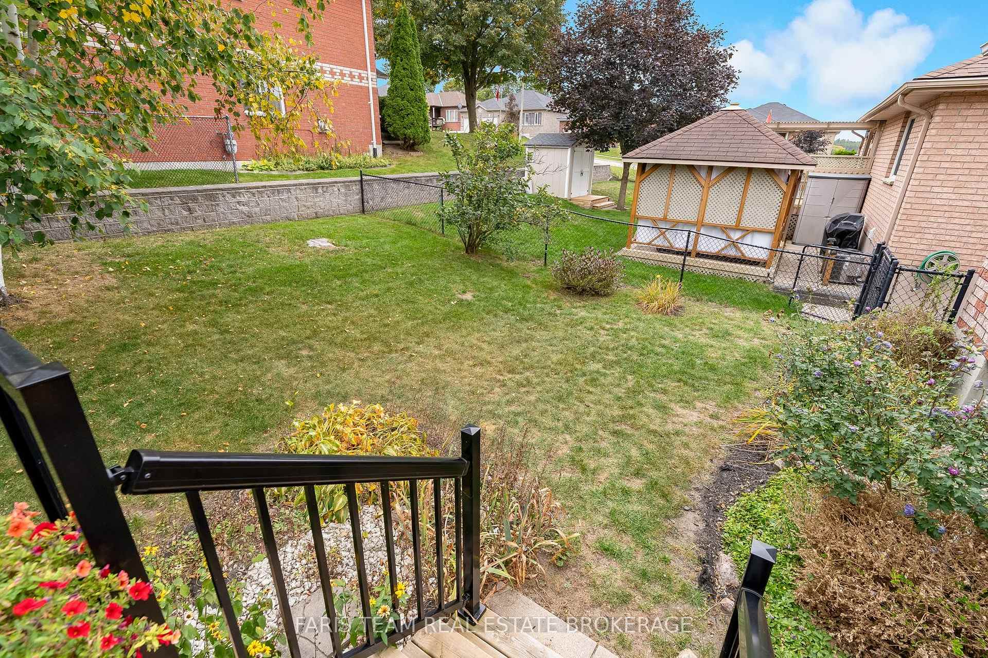 Photo 21 of 4 Charles Street, Penetanguishene — HOMEH