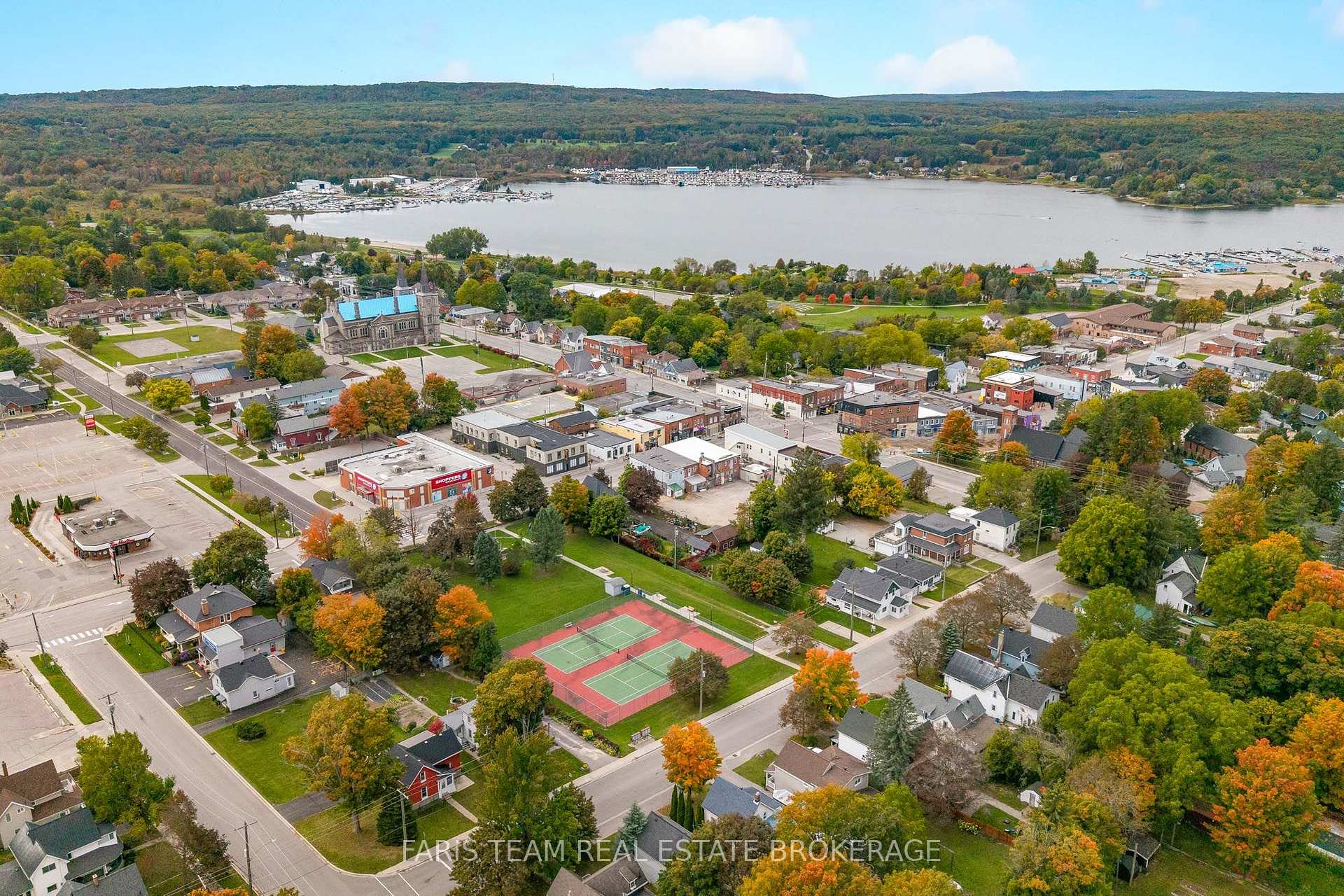Photo 26 of 4 Charles Street, Penetanguishene — HOMEH